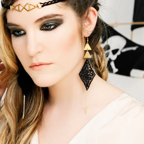 Fast forward earrings