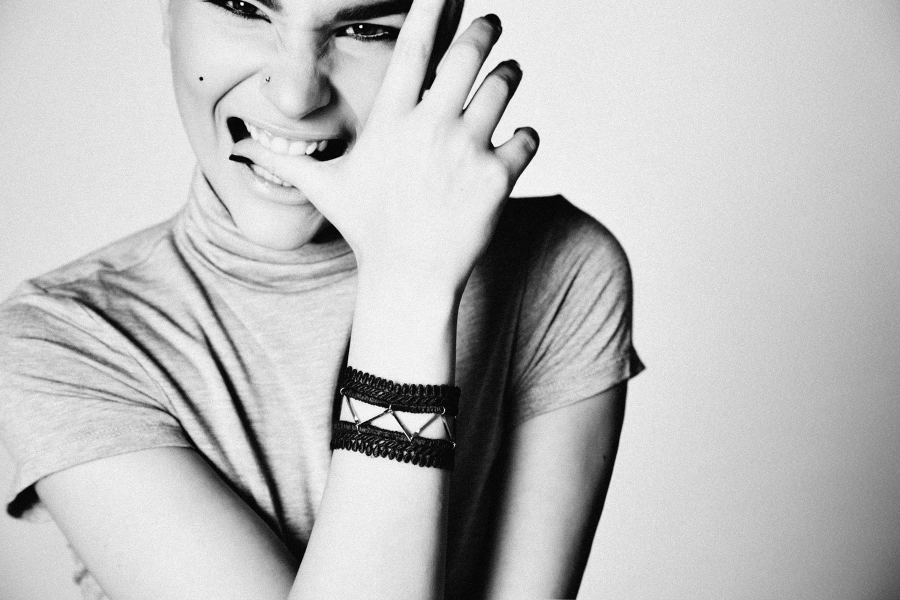  Tread bracelet (SOLD OUT) 