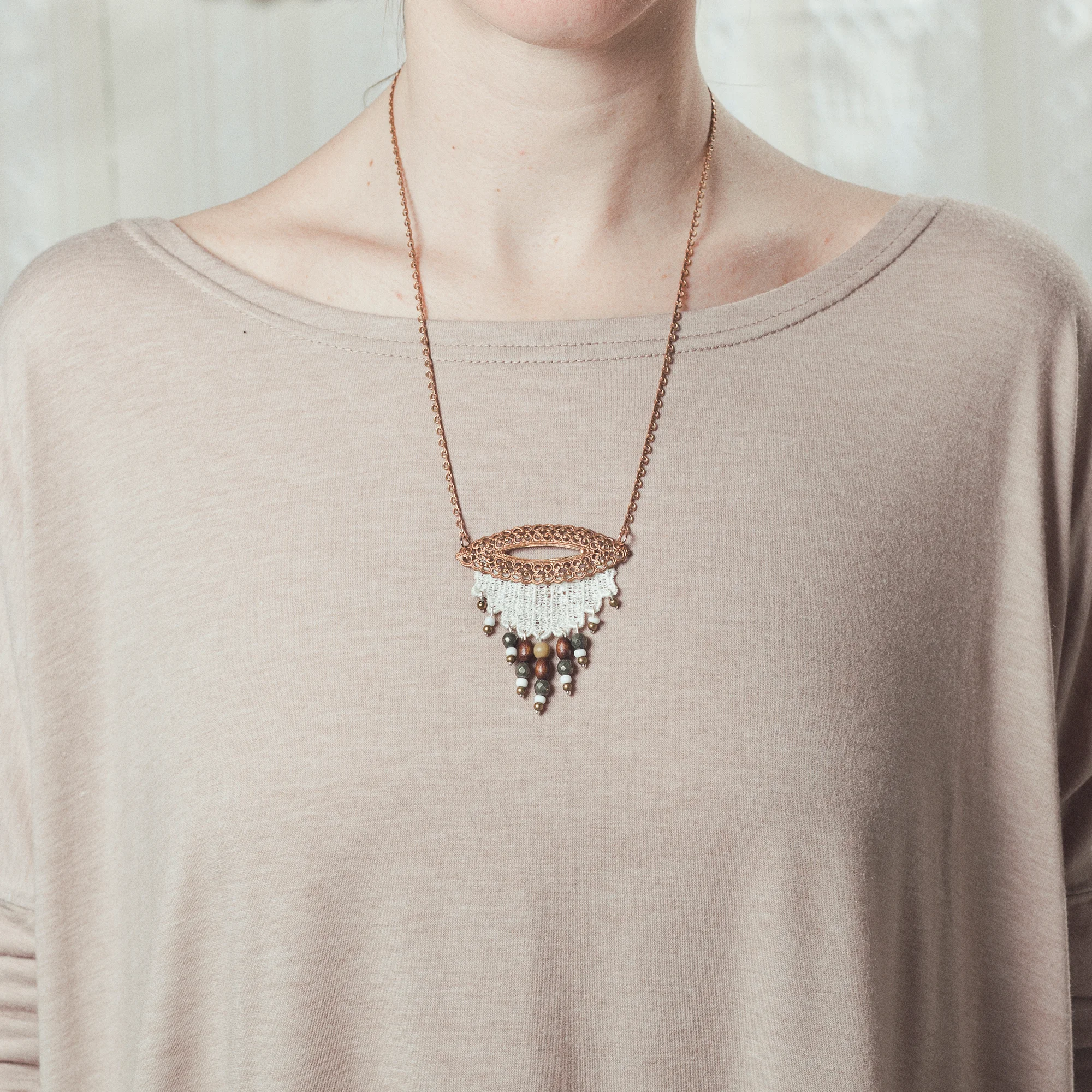 ss14Ilk1531HRnr1-Hamsa.jpg