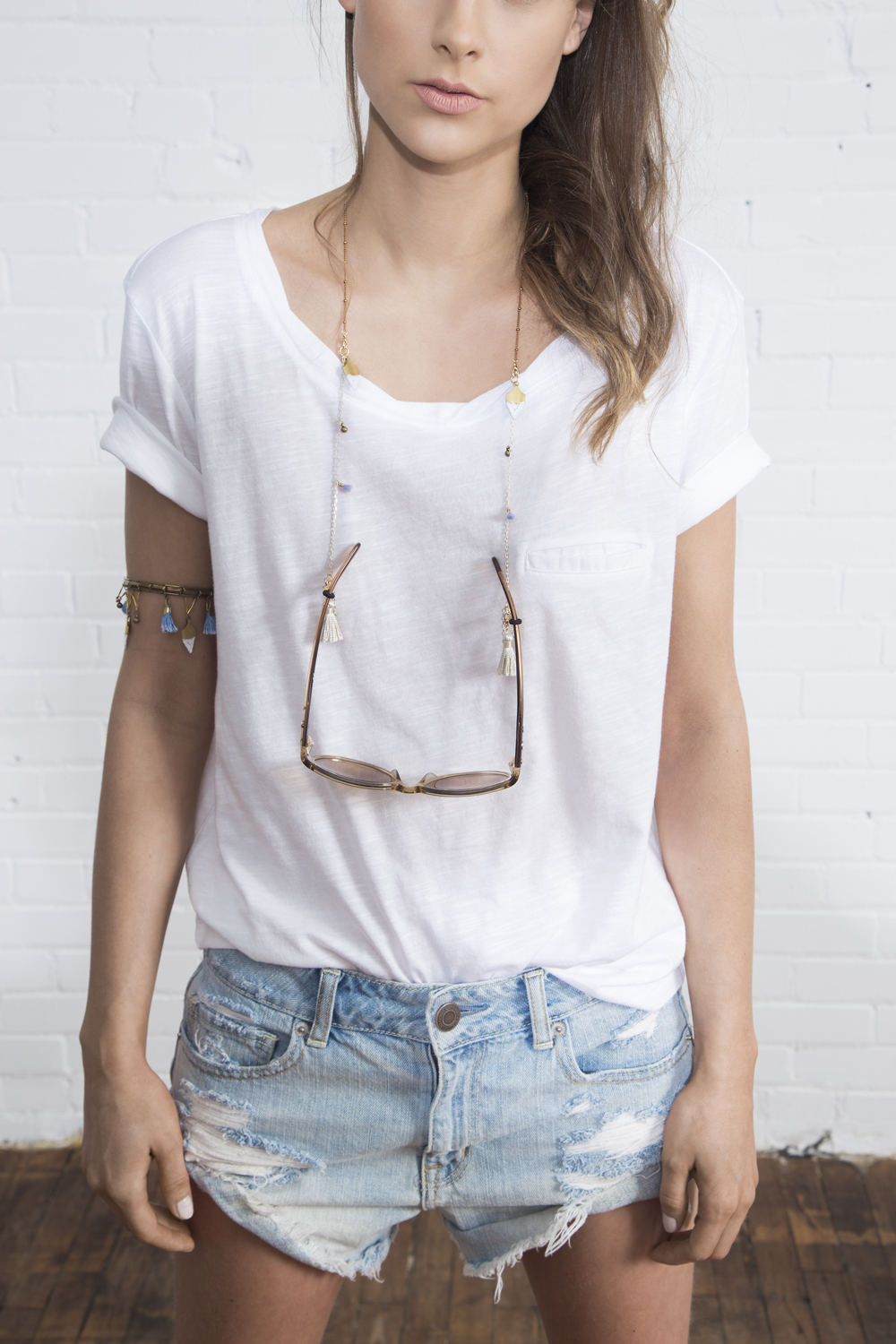   Osheaga glasses chain (details here)  +  Endless Summer armlet/anklet&nbsp;(details here)  