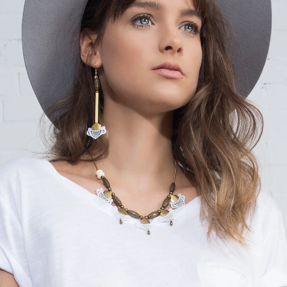 Yonder-lookbook-close-up.jpg