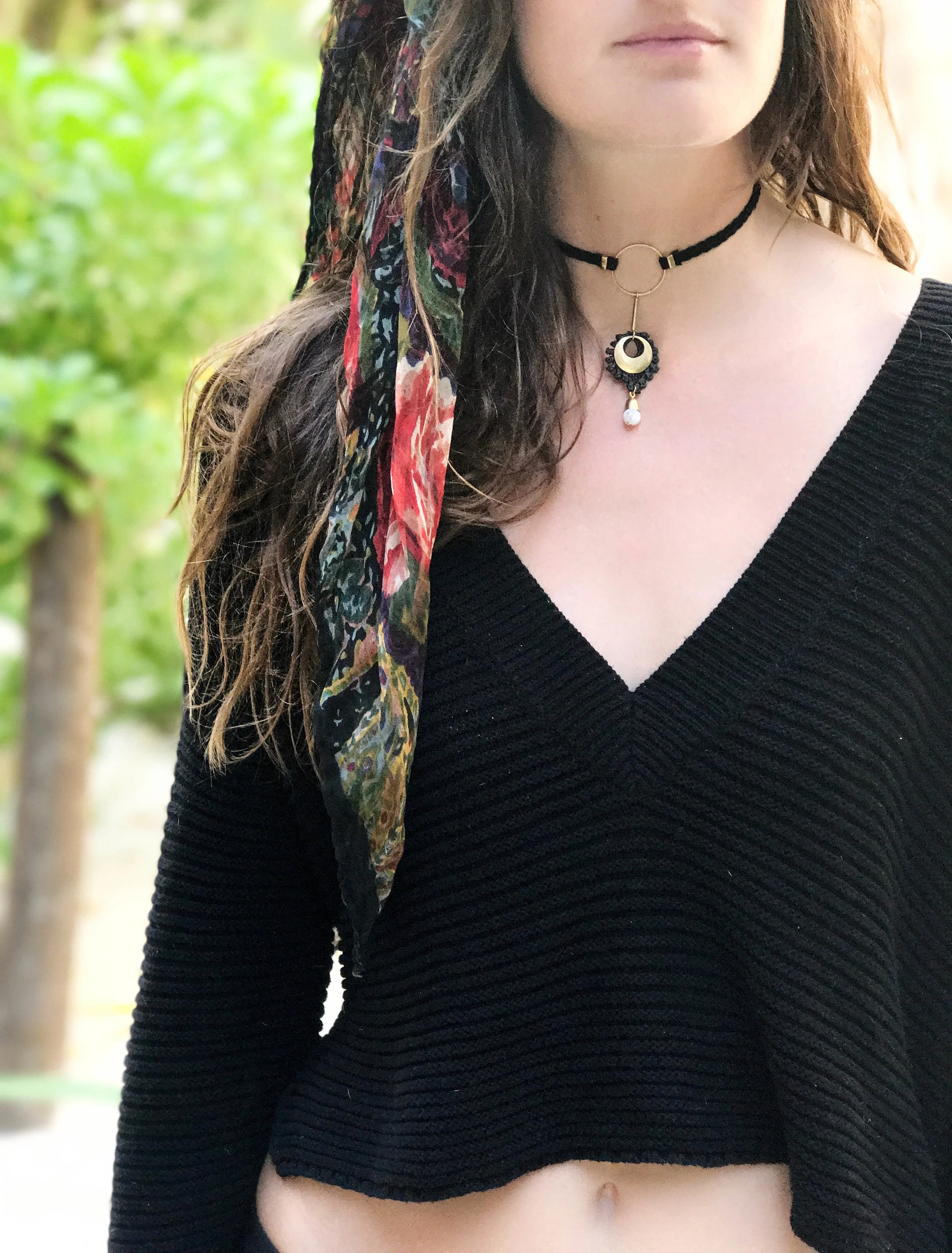   Artillery necklace choker (click here for details)  