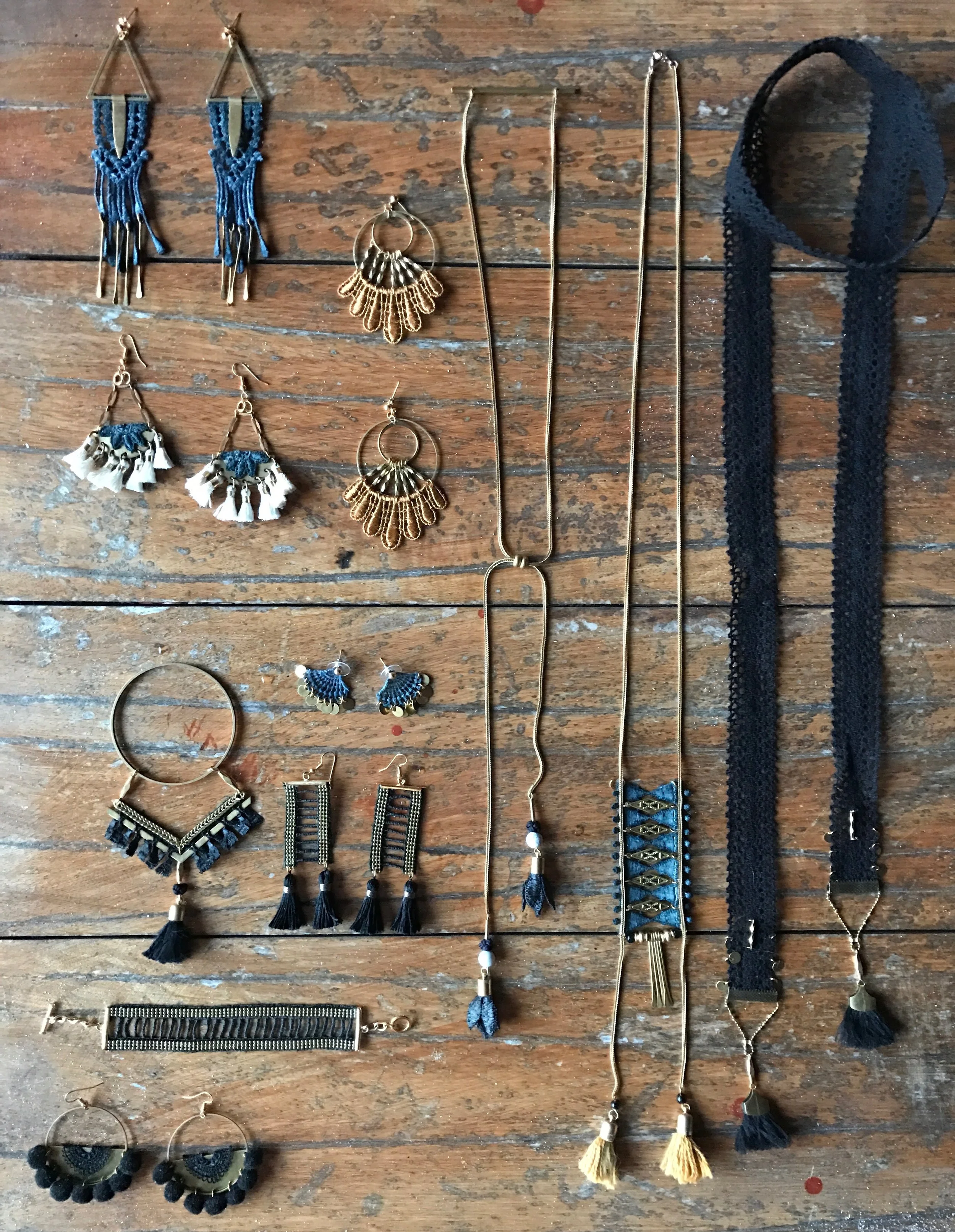 Opium bracelet earrings Goma Cactus Karachi.jpg