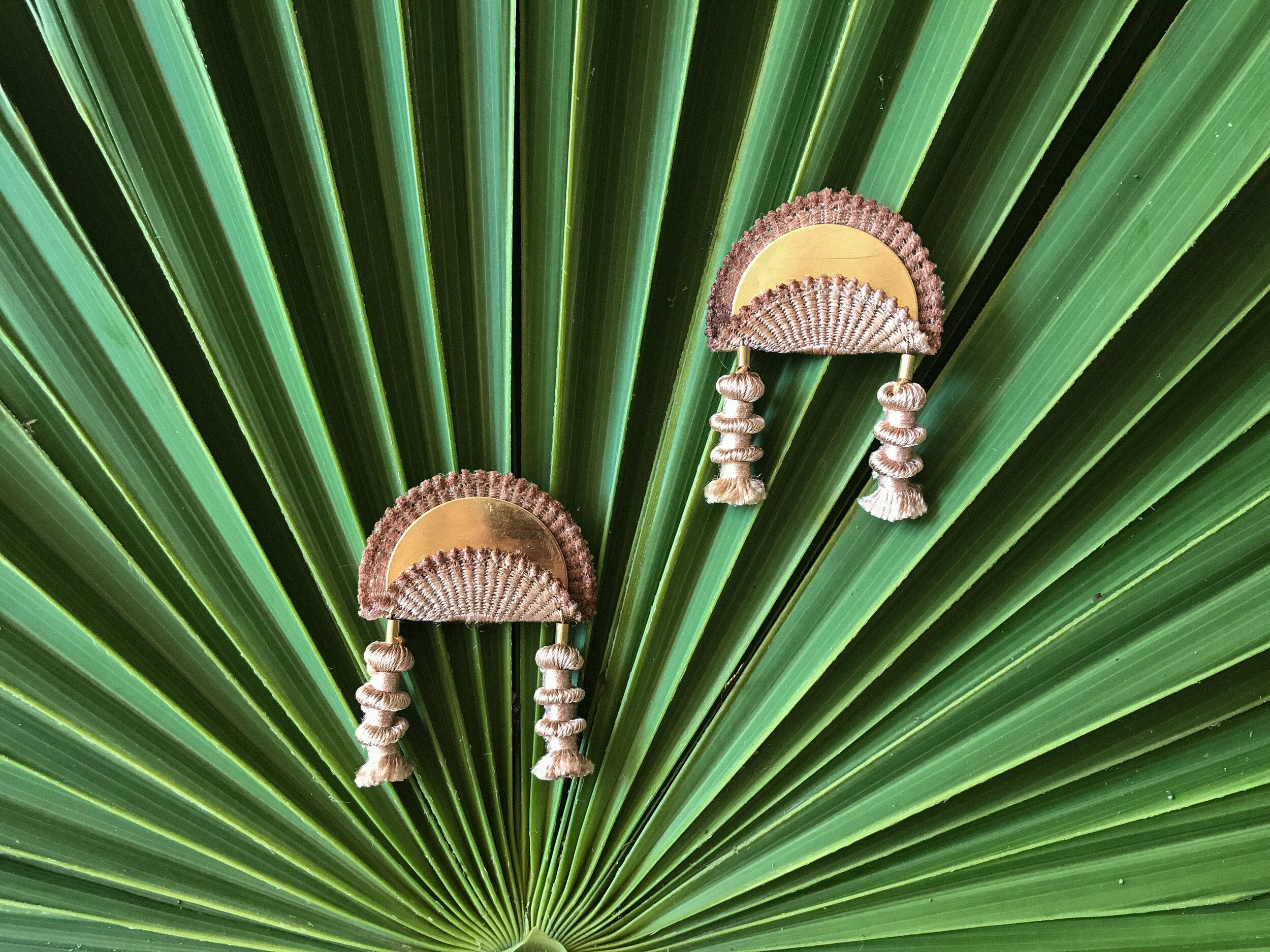 Ripple effect on palm 2.jpg