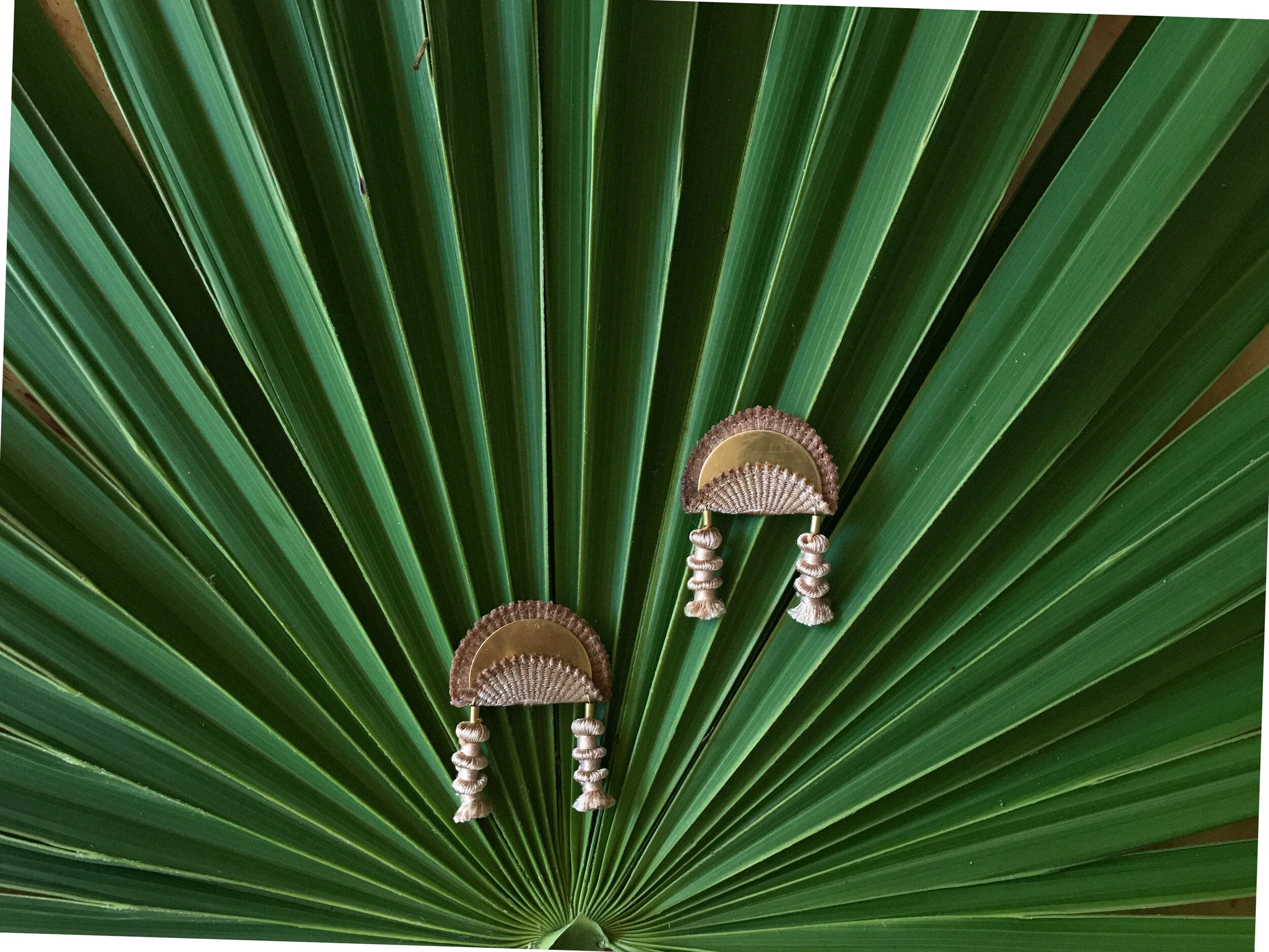 Ripple effect on palm 2.jpg