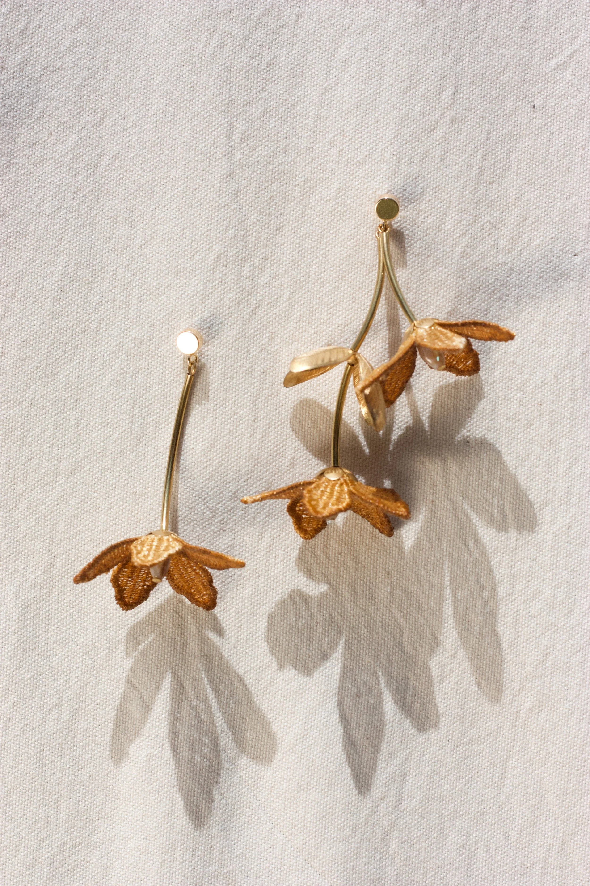 a ochre and shadow.jpeg