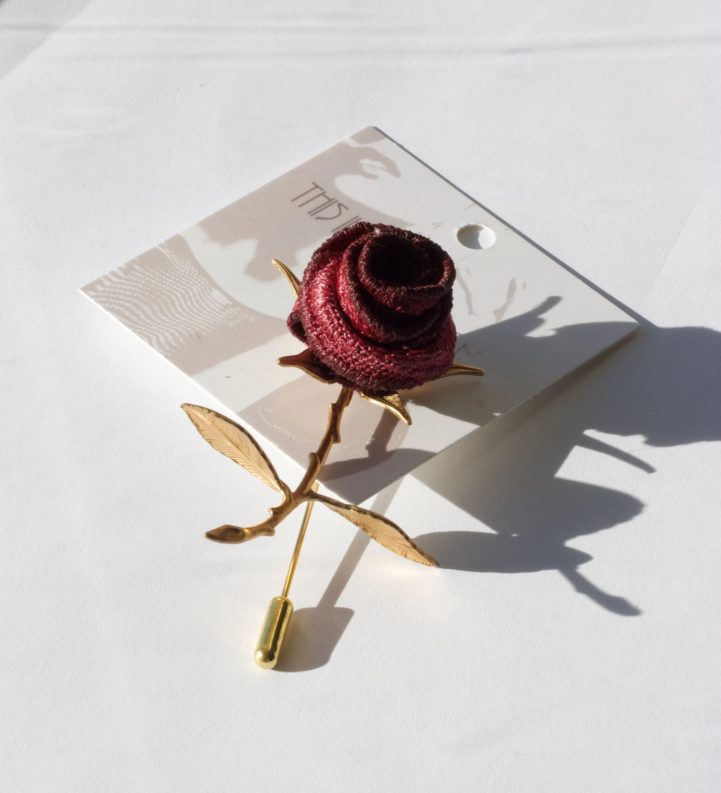La Rose brooch