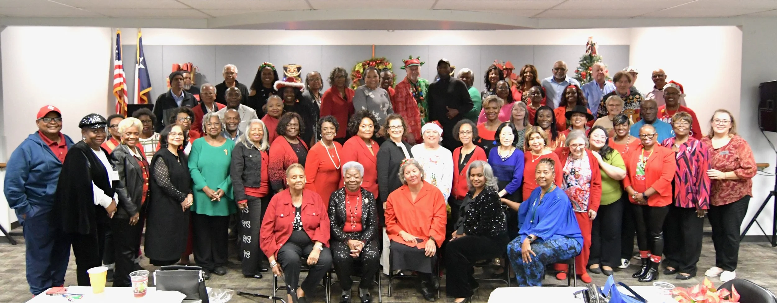 Social 2025 Group Photo 02 cropped.jpeg