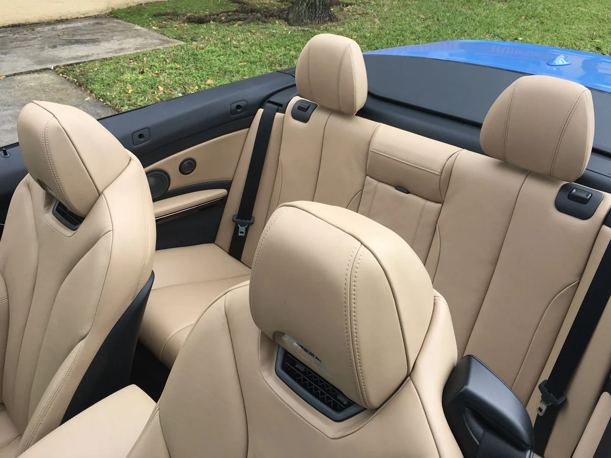 Buen gusto en la tapicería del BMW M4 Convertible