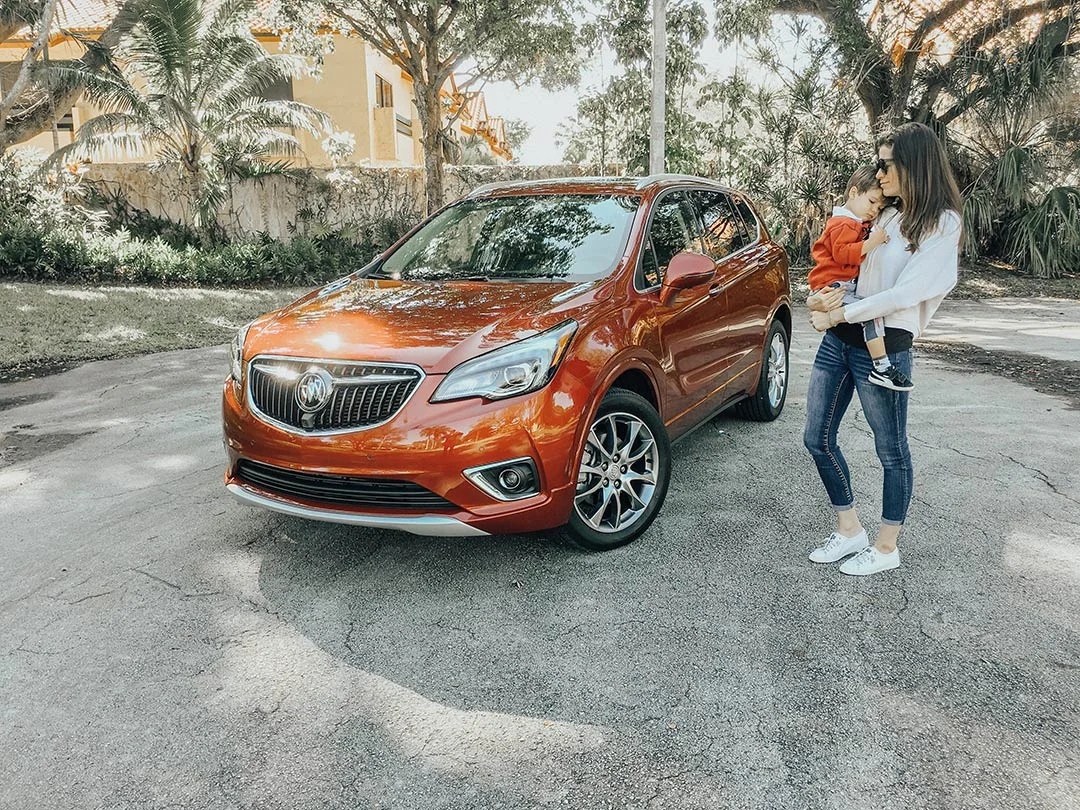 Buick_Envision_2019_01.jpg