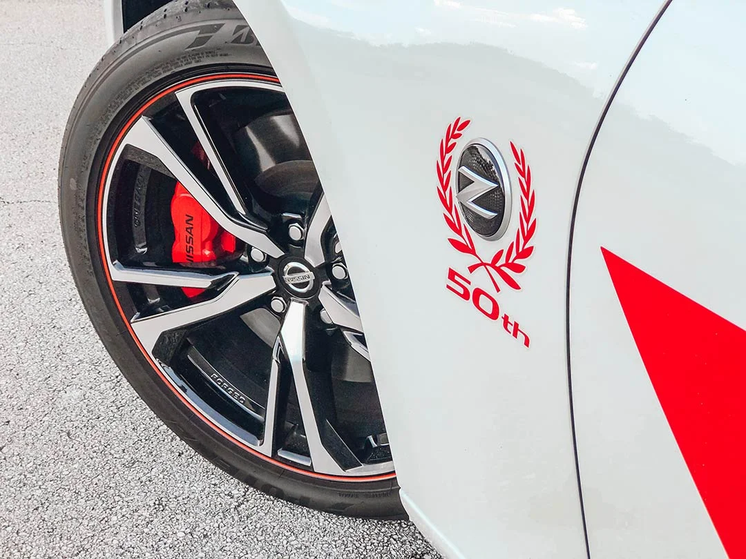 Nissan_370Z_50aniversario_2020_04.jpg