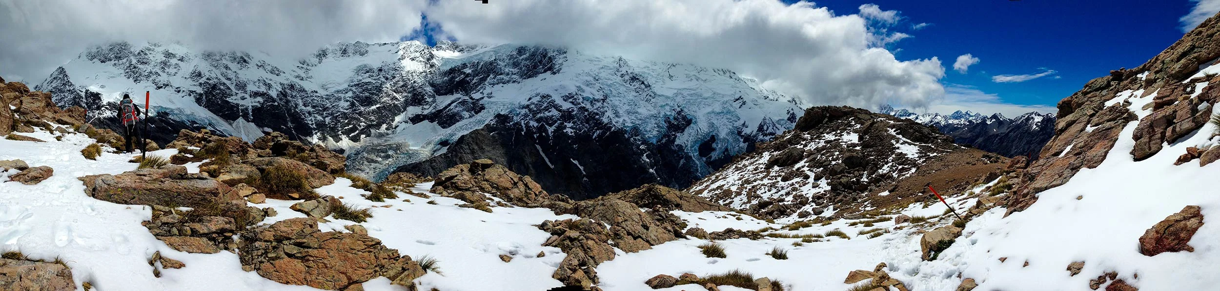 mt_cook_mueller_hut_hike_glaciers_peaks_pano1.jpg