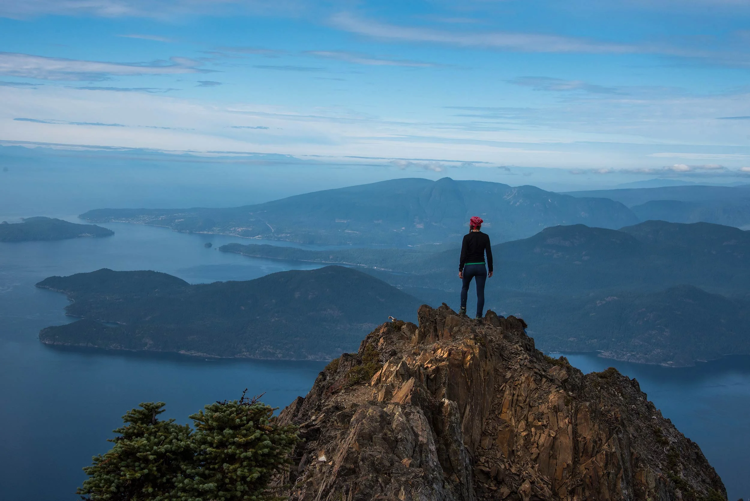 howe_sound_crest_trail_candice_brunswick_peak3.jpg