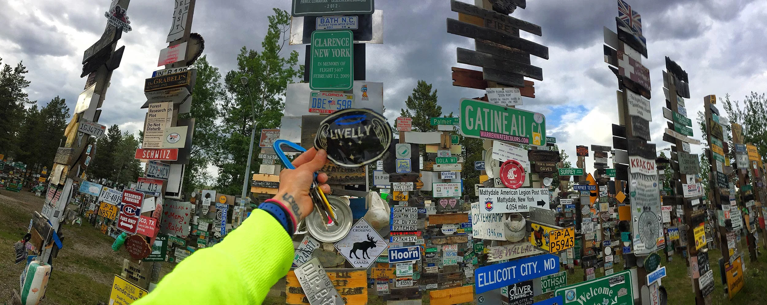 signpost_forest_watson_lake_yukon.jpg