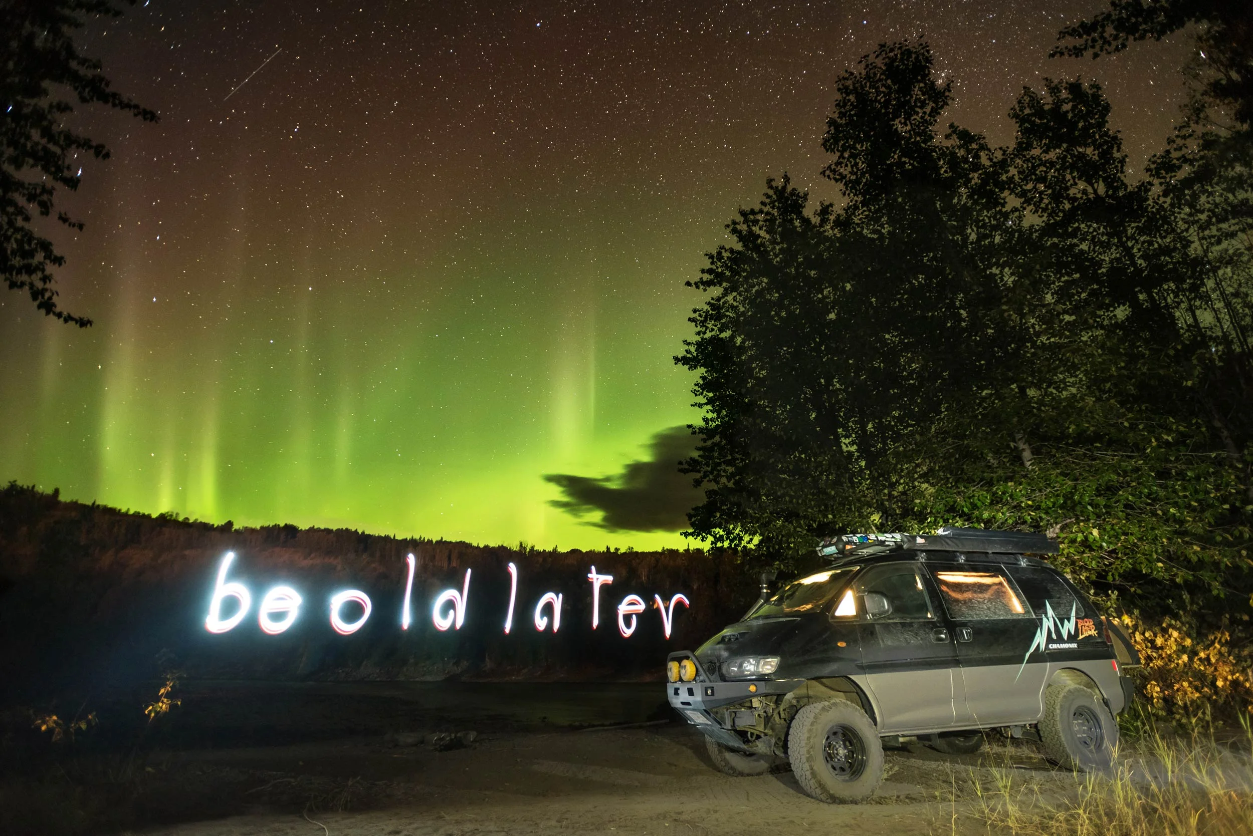 be_old_later_aurora_light_art_northern_lights.jpg