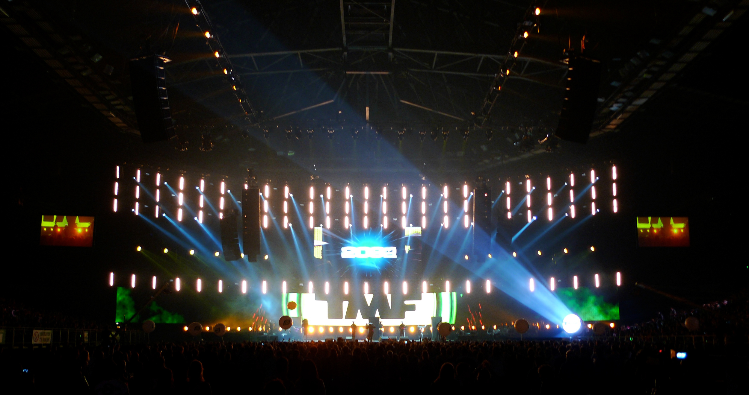 TMF AWARDS SPORTPALEIS 2009 01.JPG