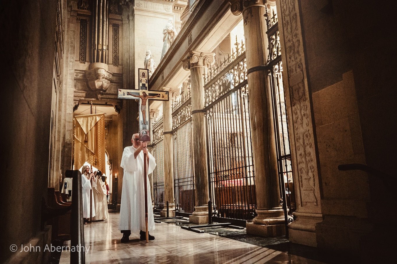 Easter service at Basilica St Mary. @basilicampls #easter #eastersunday #basilica