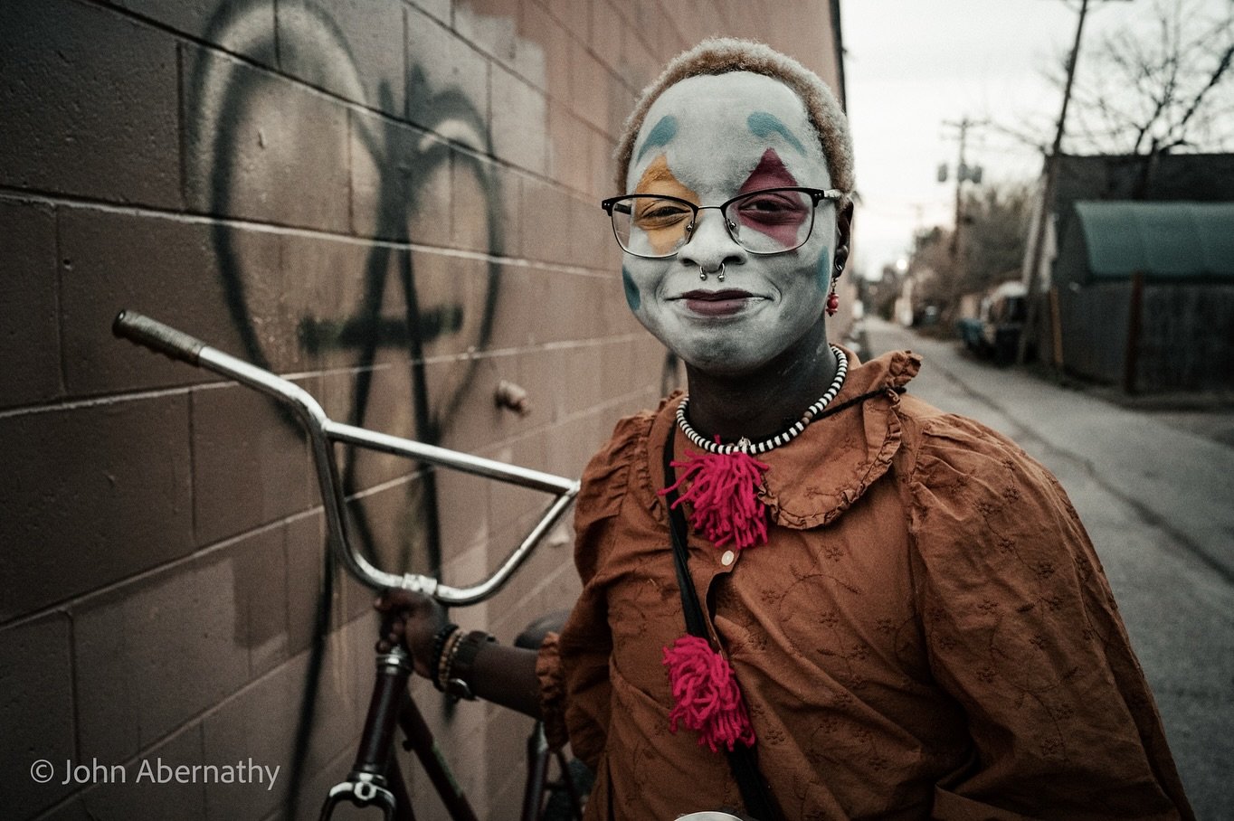 More from the Worst Friends Ever party with Black Label Bike Club. #BlackLabel #blacklabelbiker #worstfriendsever @blbc_minneapolis #streetwear #streetlife #streetphotography #leicasl2s #voigtlander28mmf2ultron @leica_camera @leicacamerausa @leica_fo