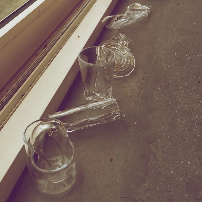 next day, after 10 hours annealing, the glass is ready to drink from (number 3 from left)