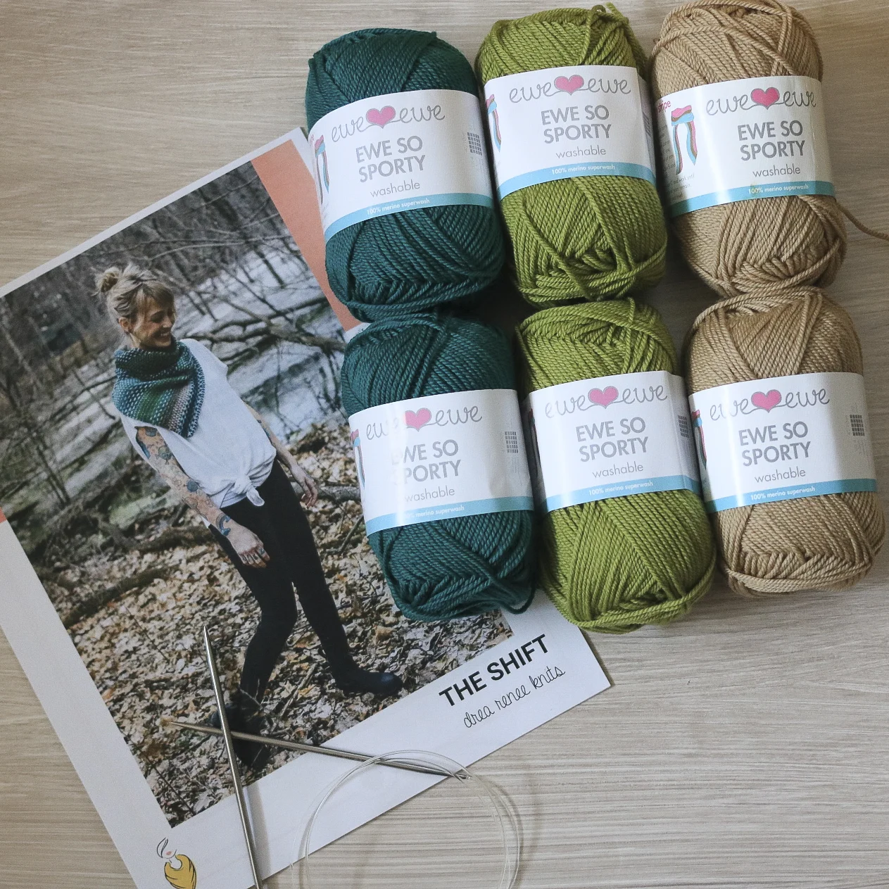 The Shift cowl and Ewe So Sporty merino yarn