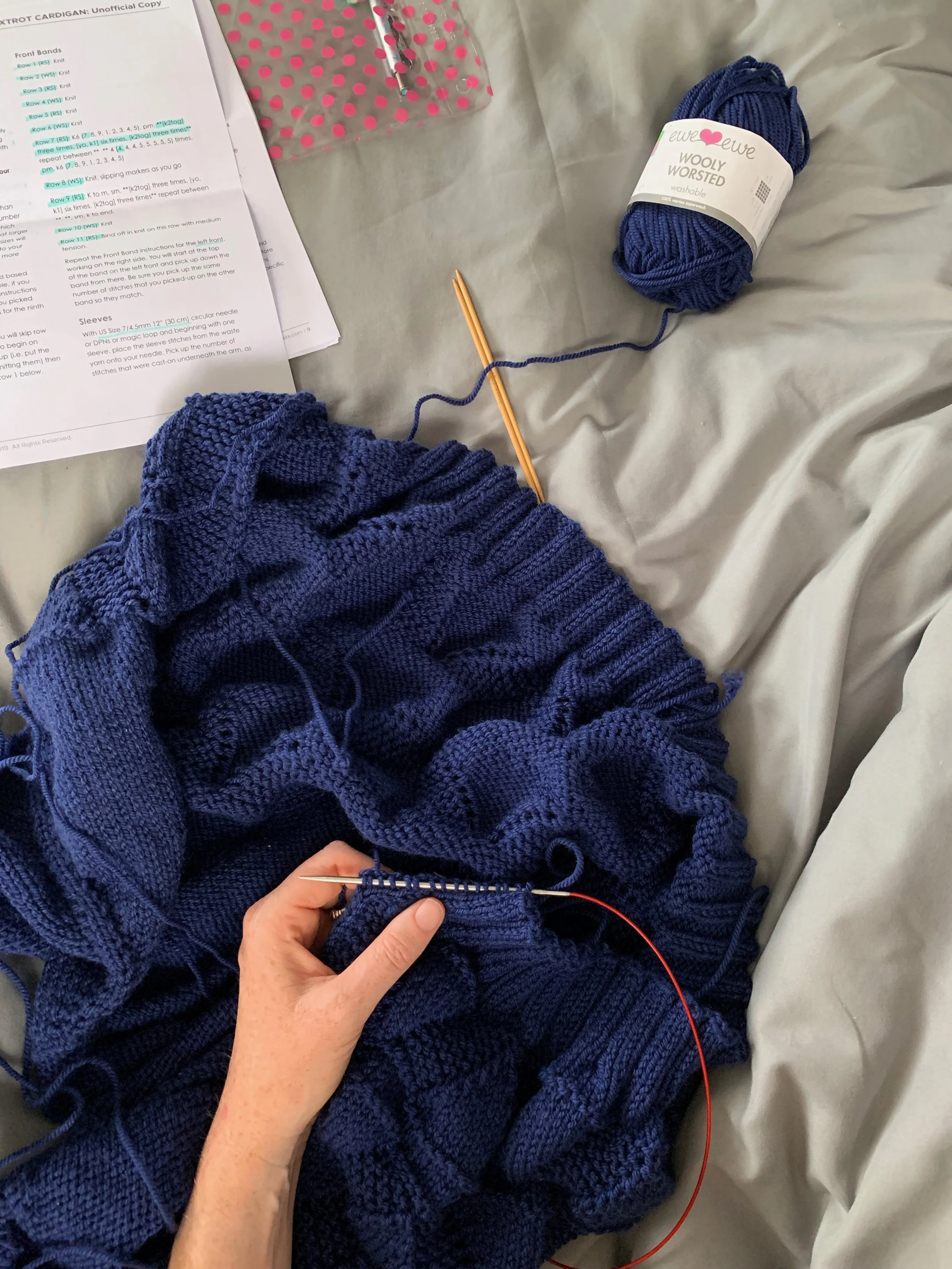Knitting with Wooly Worsted yarn