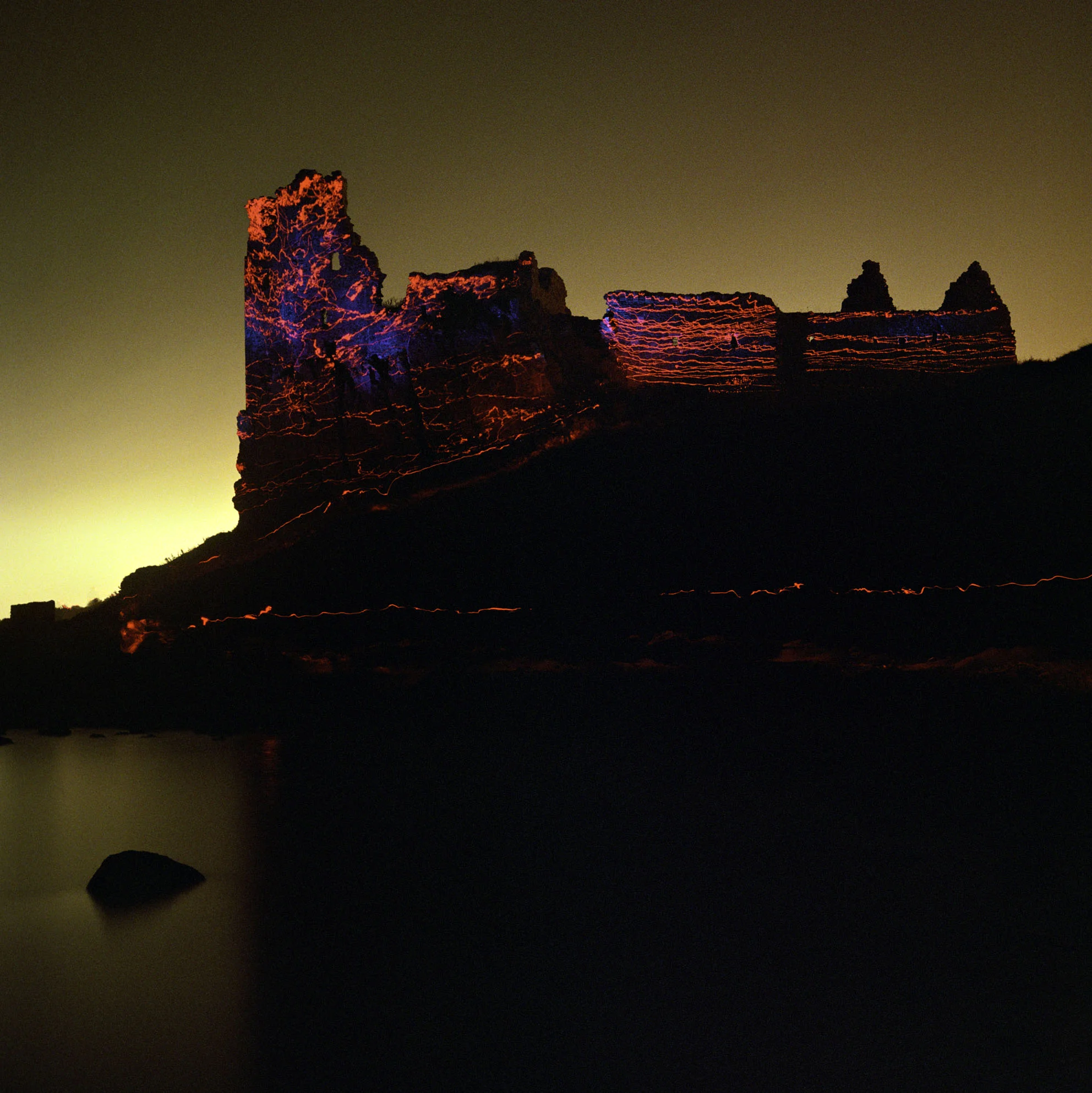 Dunure_24x24cm.jpg