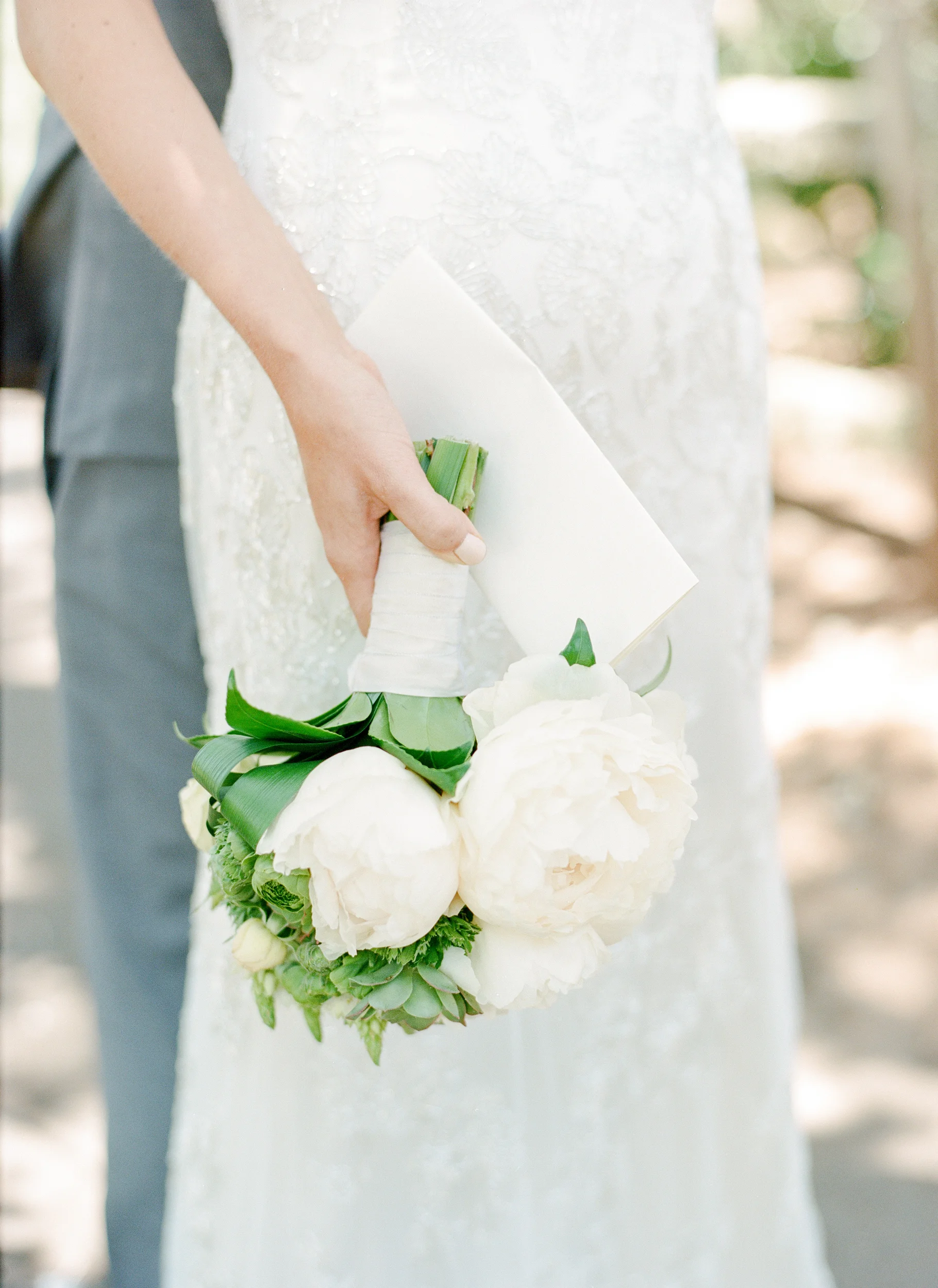 SylvieGil-0035-napa-wedding-winery-outdoor-reception-Kunde.jpg