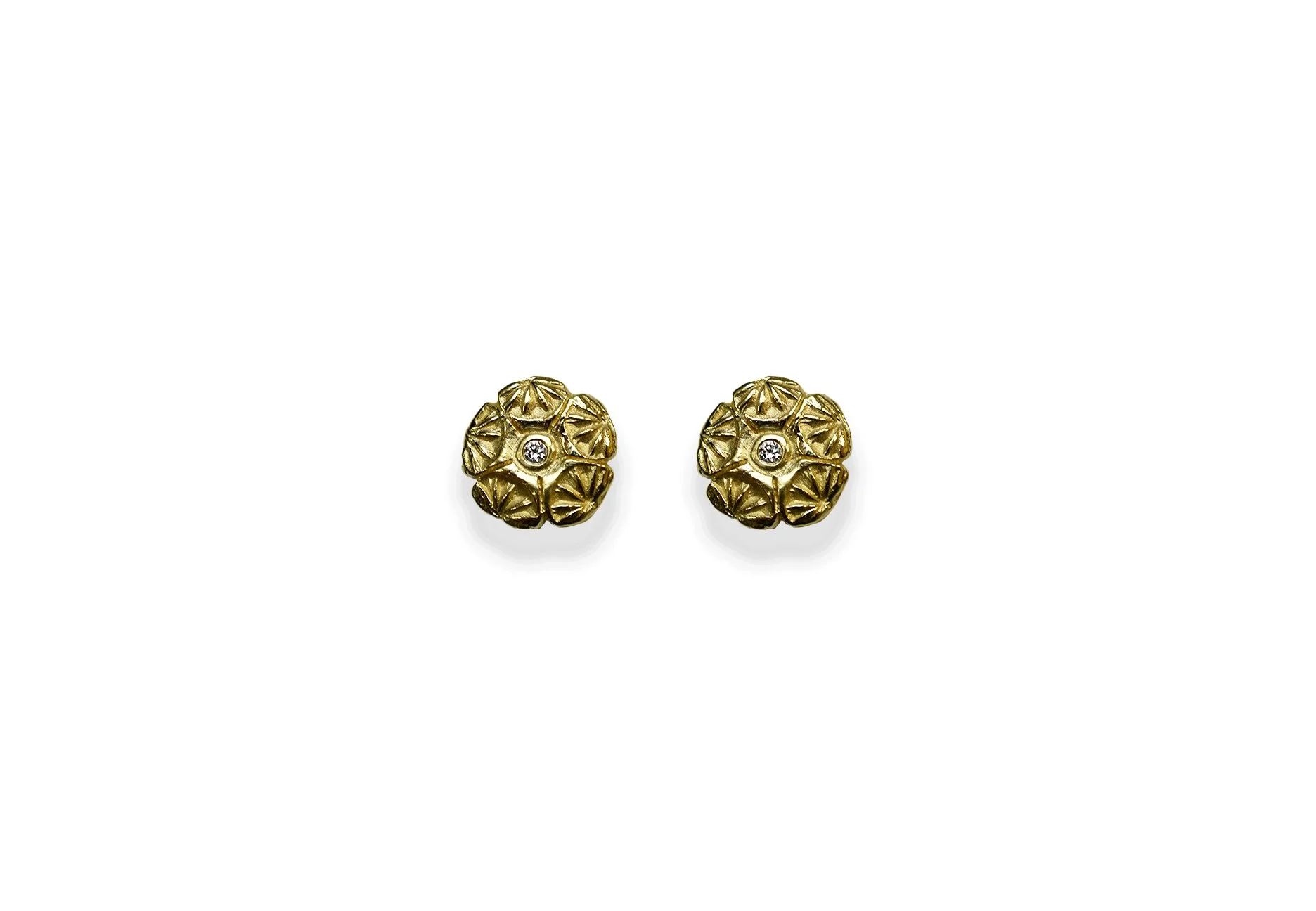 18k yellow gold floral button earrings with diamonds