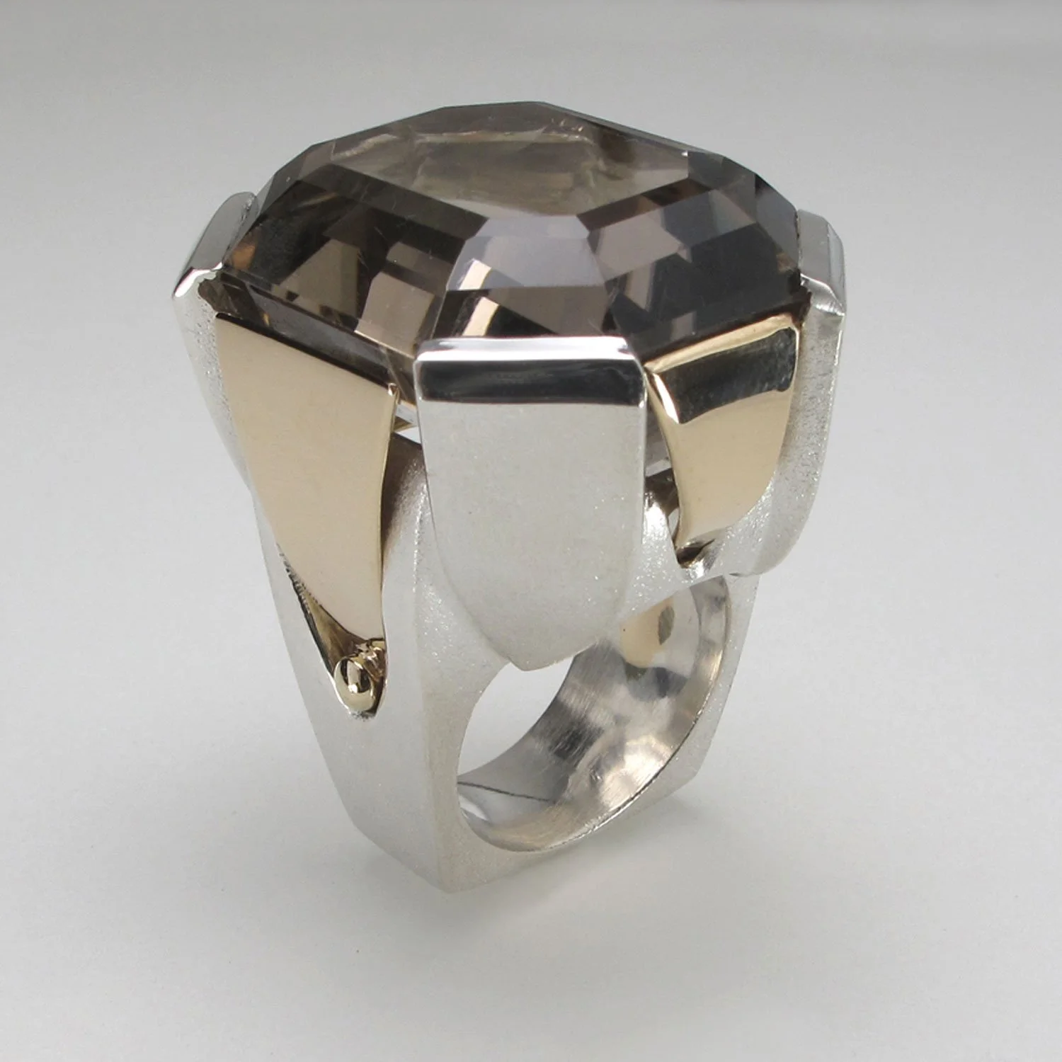 Giant-quartz-ring-web.jpg