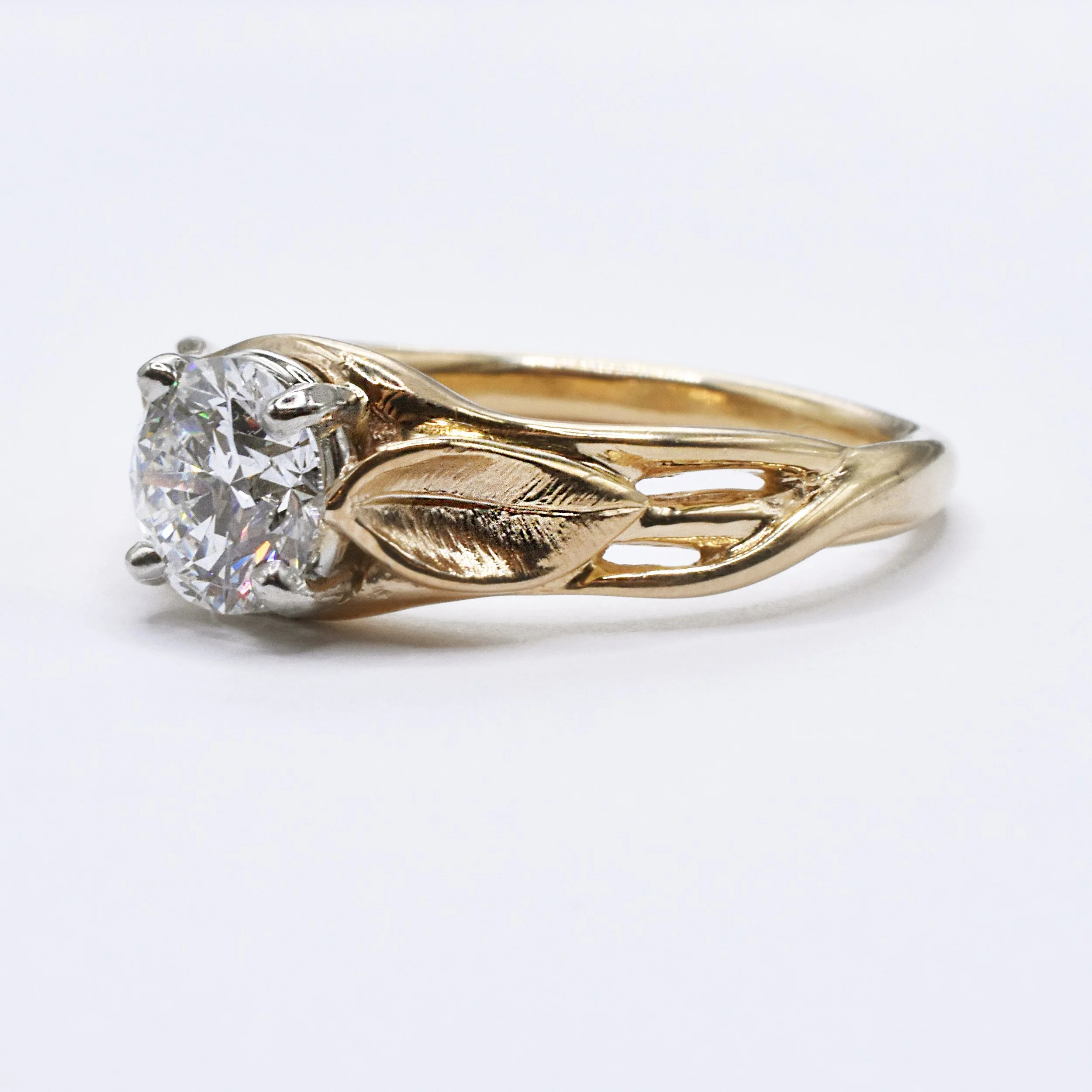 Leaf and vine ring2.jpg