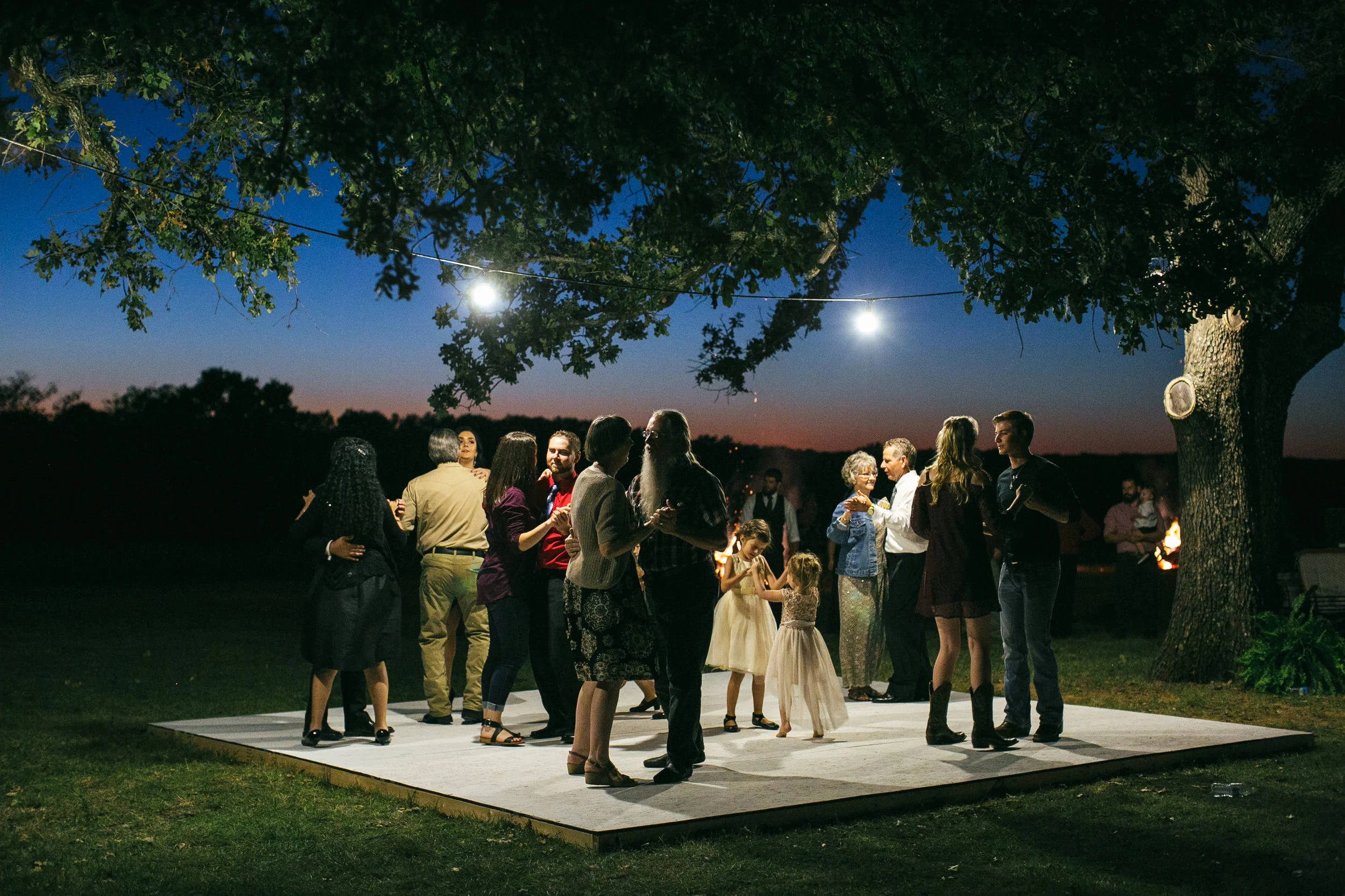 groundwedding0449.jpg
