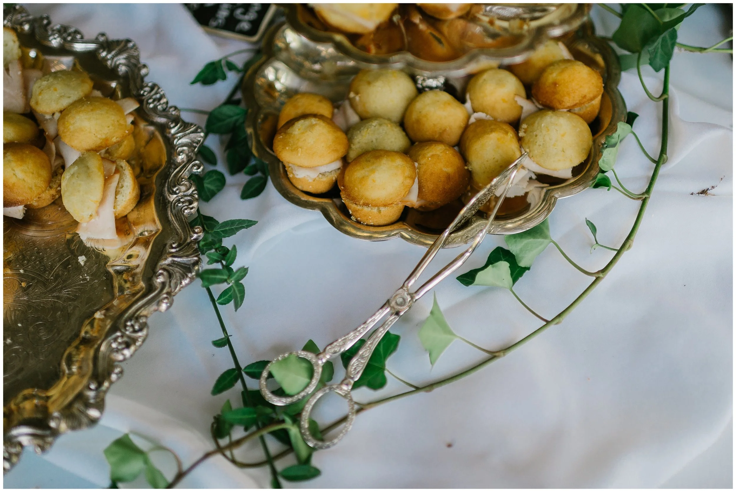 Rebecca_Shehorn_Photography_Indianapolis_Wedding_Photographer_7270.jpg