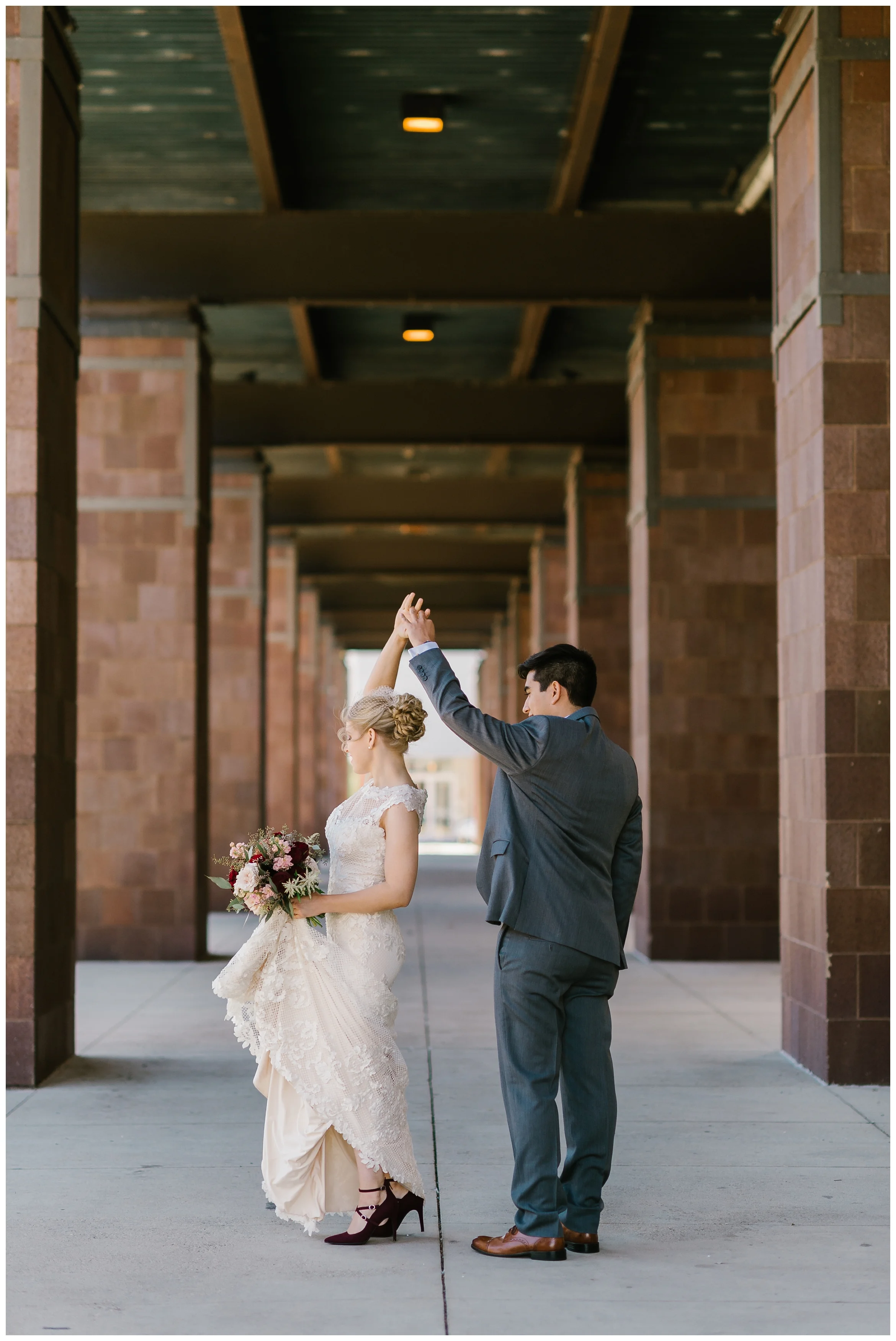 Rebecca_Shehorn_Photography_Indianapolis_Wedding_Photographer_7338.jpg