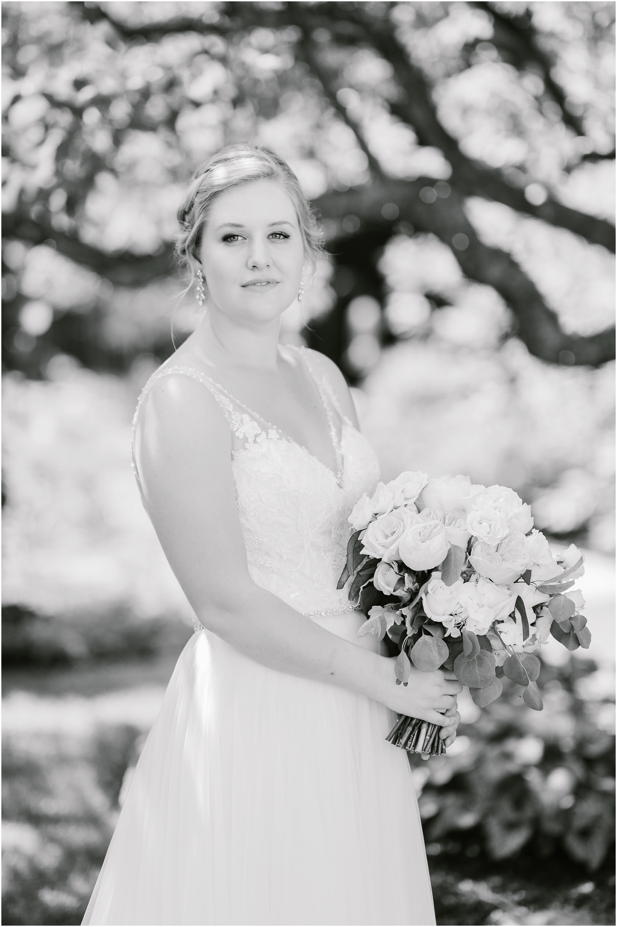 Rebecca_Shehorn_Photography_Indianapolis_Wedding_Photographer_8499.jpg