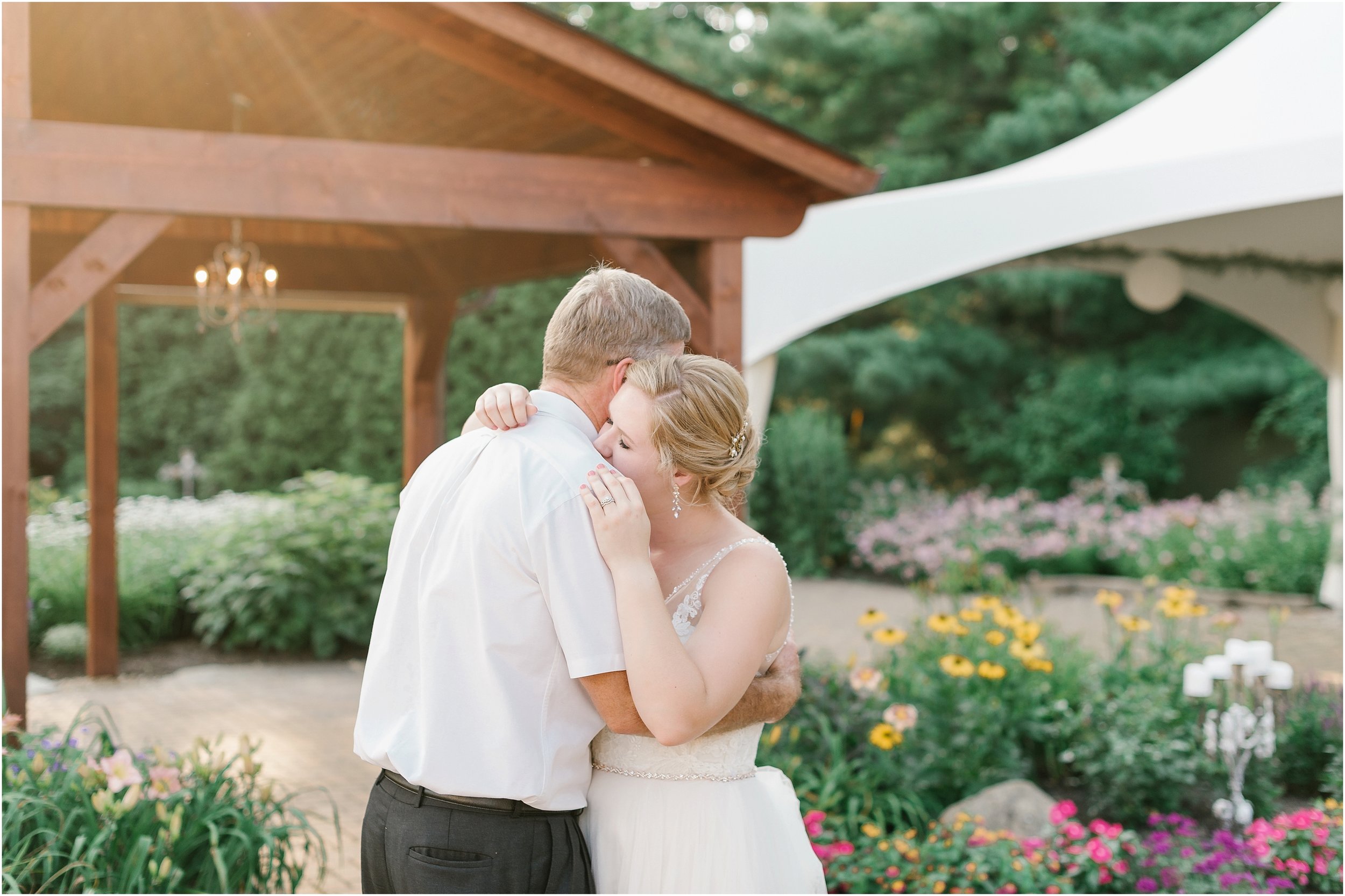 Rebecca_Shehorn_Photography_Indianapolis_Wedding_Photographer_8516.jpg