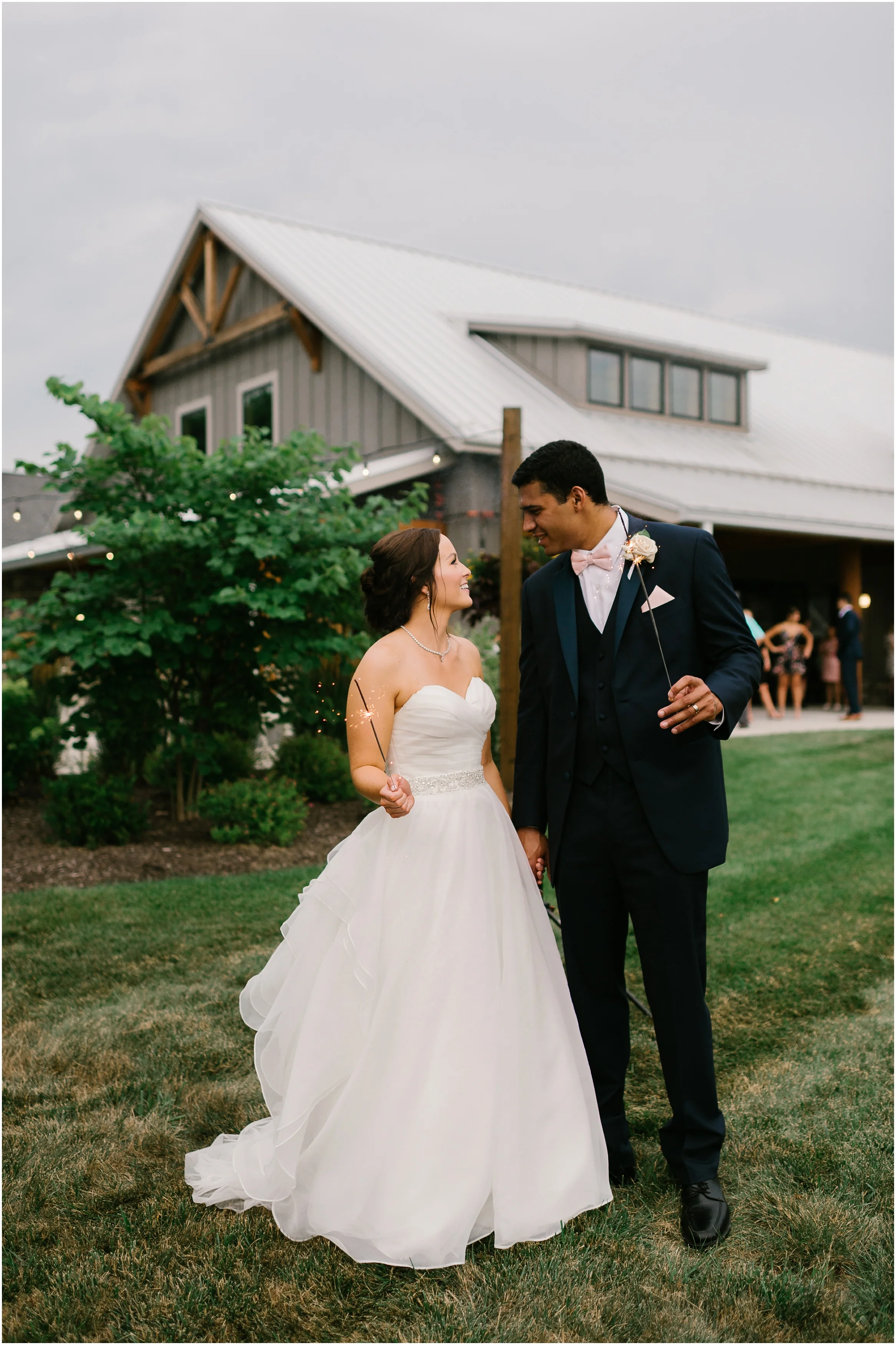 Rebecca_Shehorn_Photography_Indianapolis_Wedding_Photographer_8688.jpg