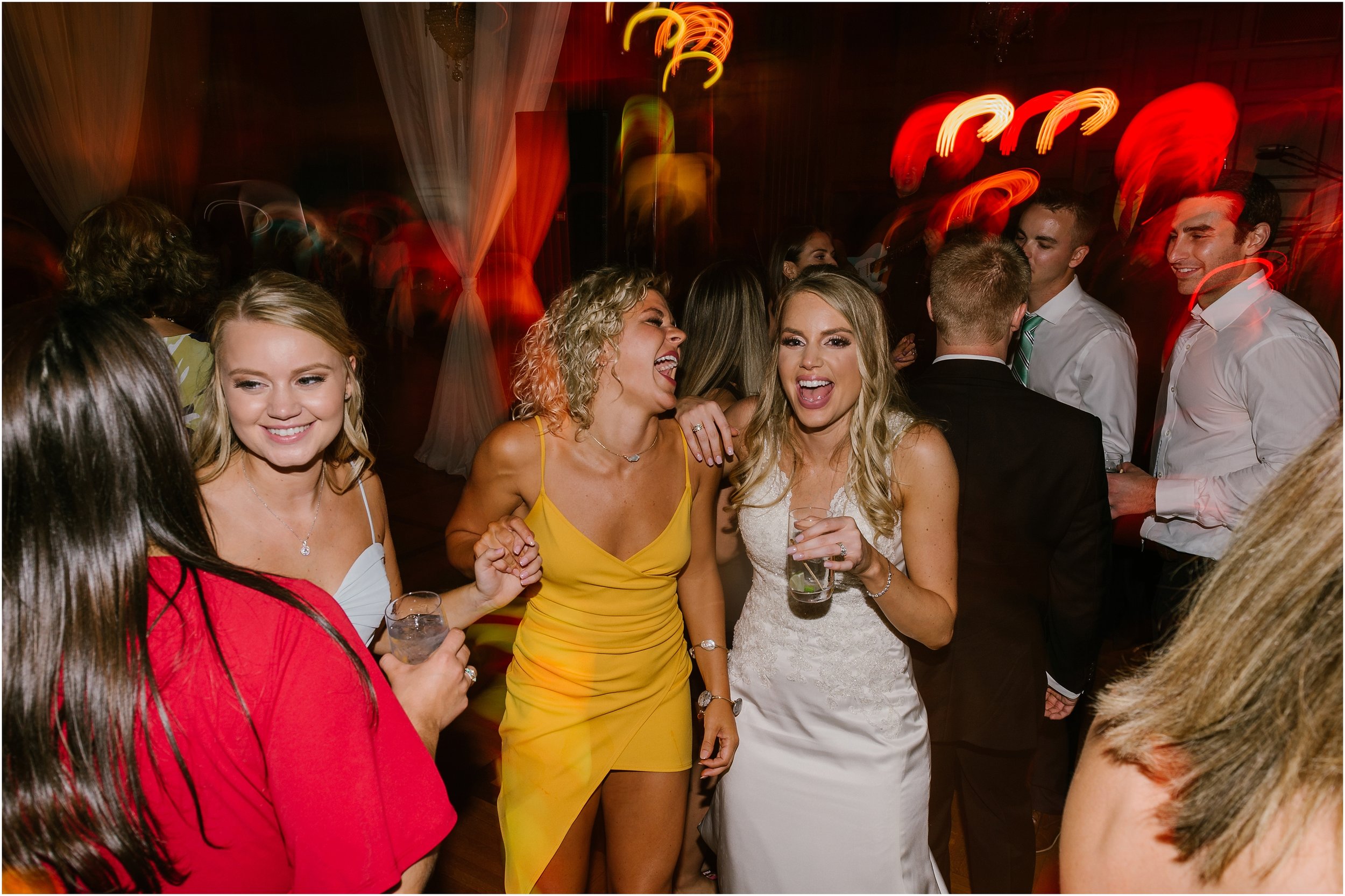 Rebecca_Shehorn_Photography_Indianapolis_Wedding_Photographer_9007.jpg