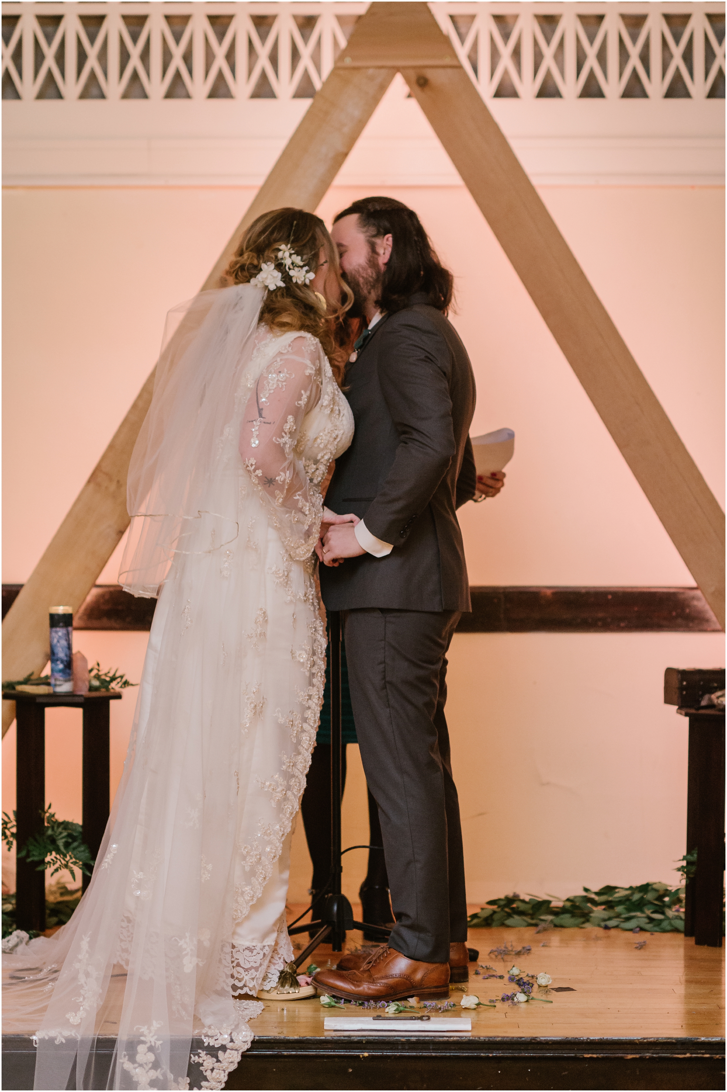 Rebecca_Shehorn_Photography_Indianapolis_Wedding_Photographer_9465.jpg