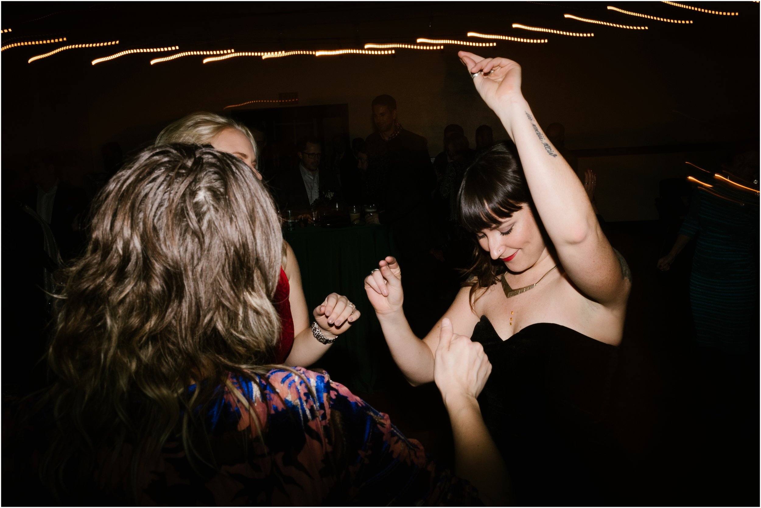 Rebecca_Shehorn_Photography_Indianapolis_Wedding_Photographer_9487.jpg