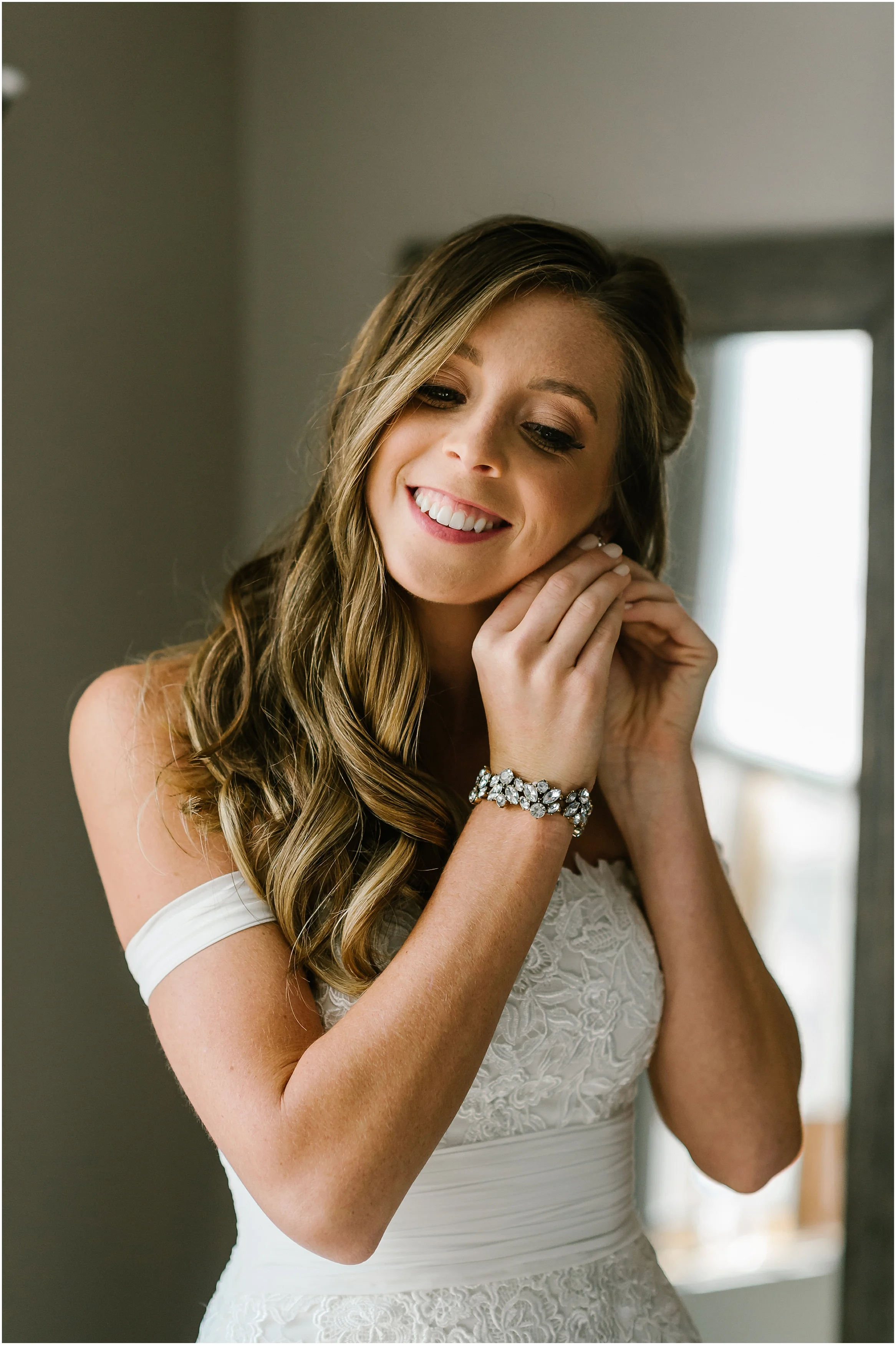 Rebecca_Shehorn_Photography_Indianapolis_Wedding_Photographer_9587.jpg