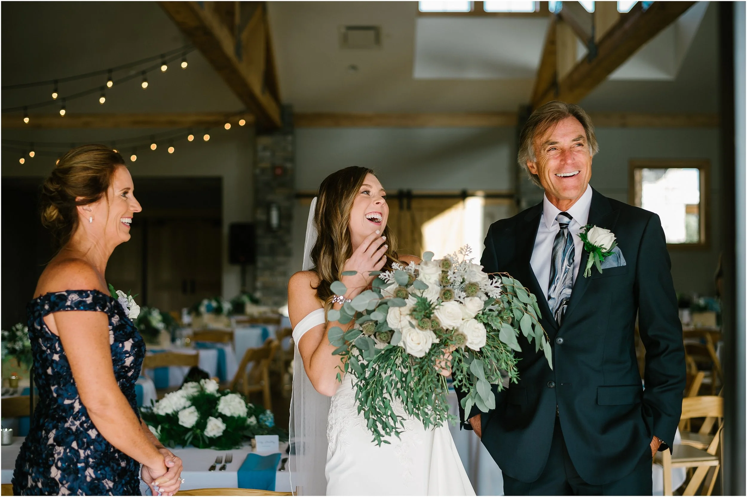 Rebecca_Shehorn_Photography_Indianapolis_Wedding_Photographer_9593.jpg