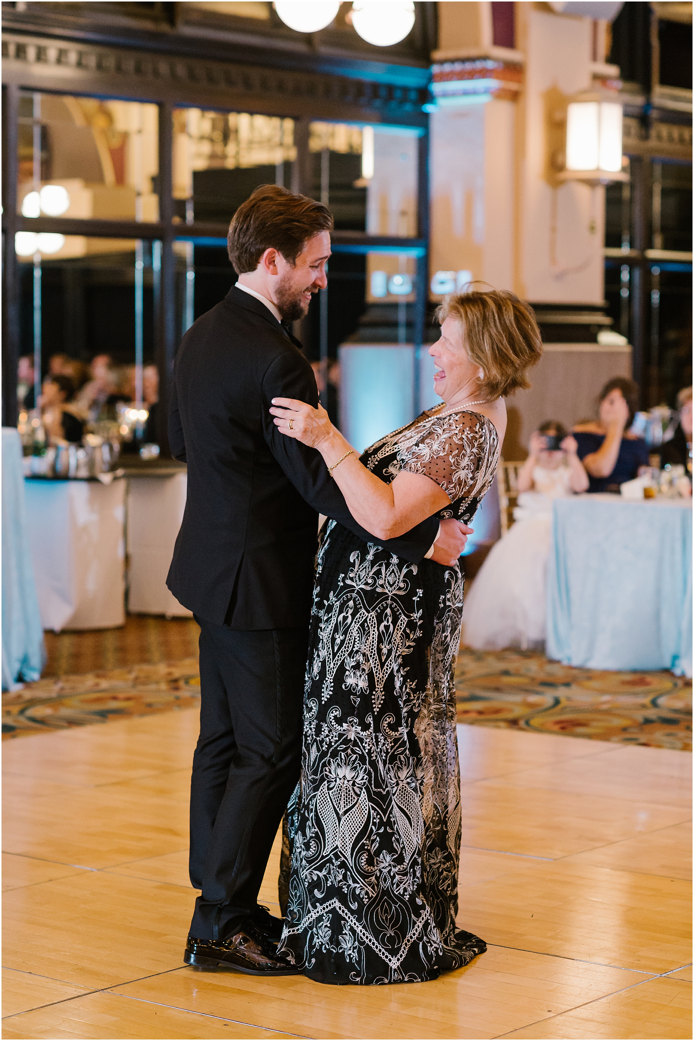 Rebecca Shehorn Photography Indianapolis Wedding Photographer Crowne Plaza Union Station Wedding_0080.jpg