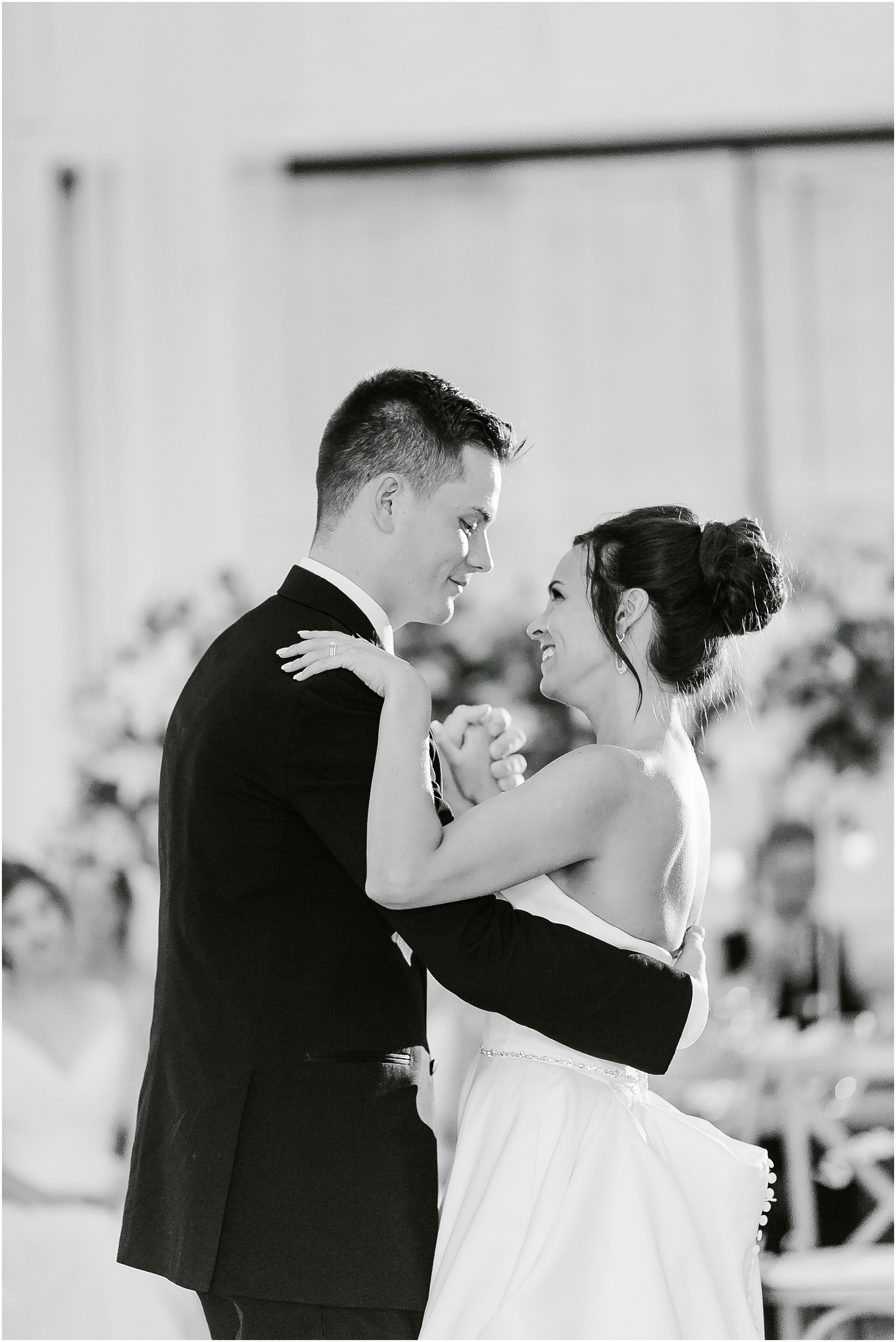 Rebecca Shehorn Photography Indianapolis Wedding Photographer White Willows Farms_0577.jpg