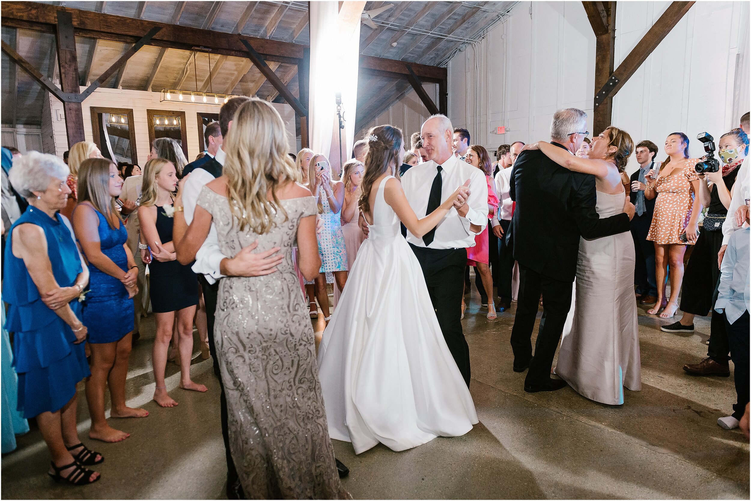 Rebecca Shehorn Photography White Willow Farms Wedding-1098_White Willow Farms Arcadia Indiana Wedding.jpg