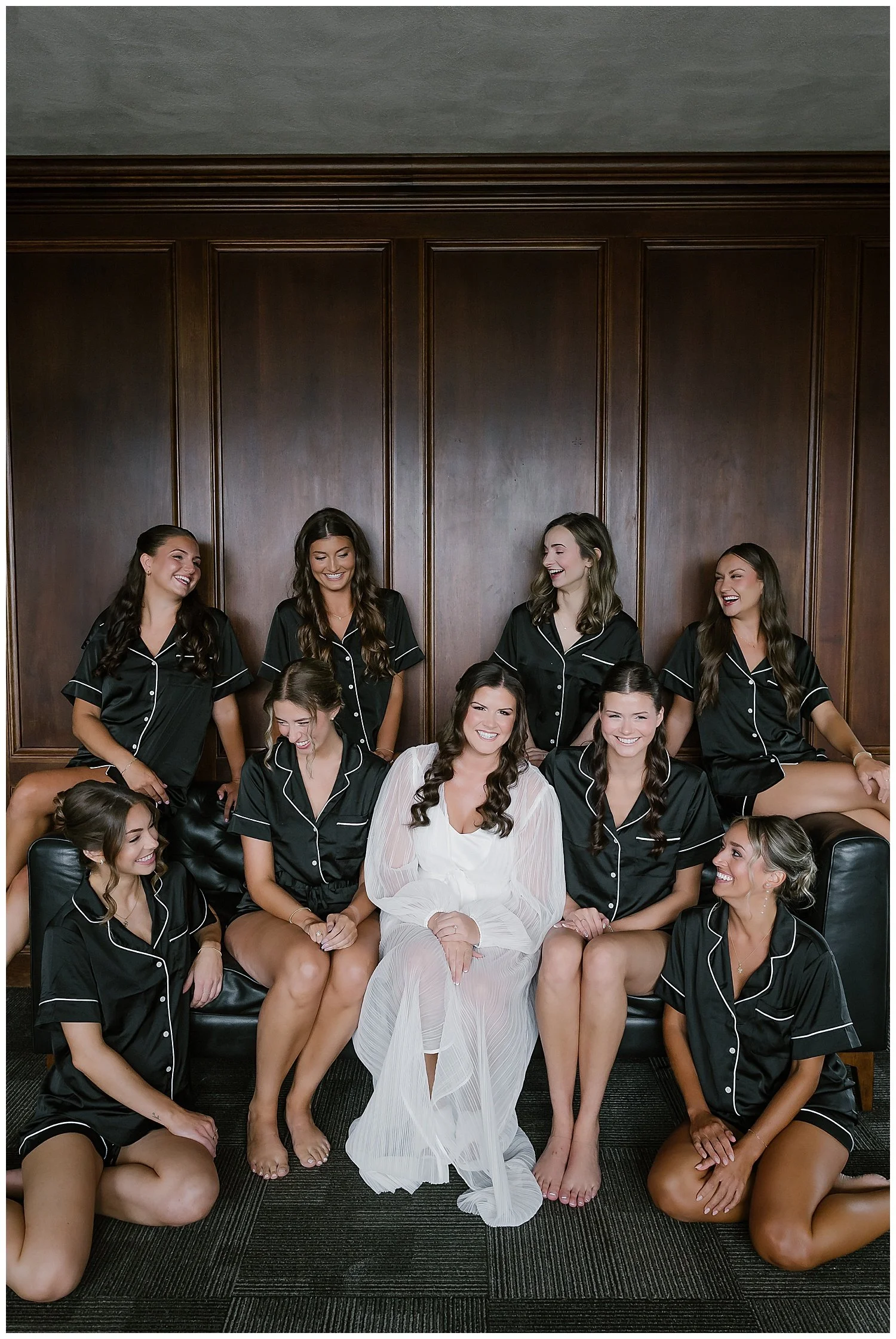 Rebecca Shehorn Photography Alison and Will's Regions Tower Downtown Indianapolis Wedding4.jpg