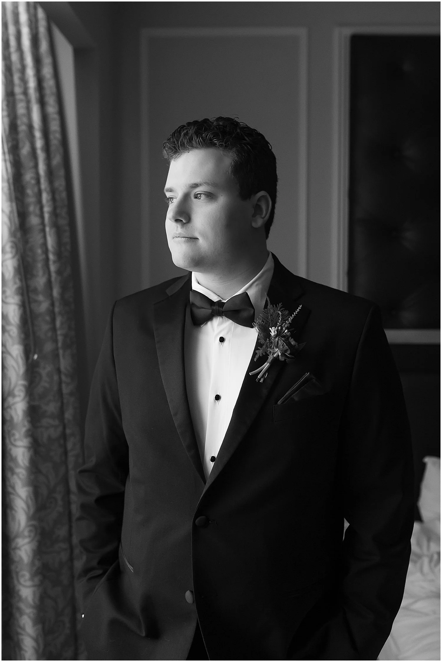 Rebecca Shehorn Photography Hotel Carmichael Winter Wedding13.jpg