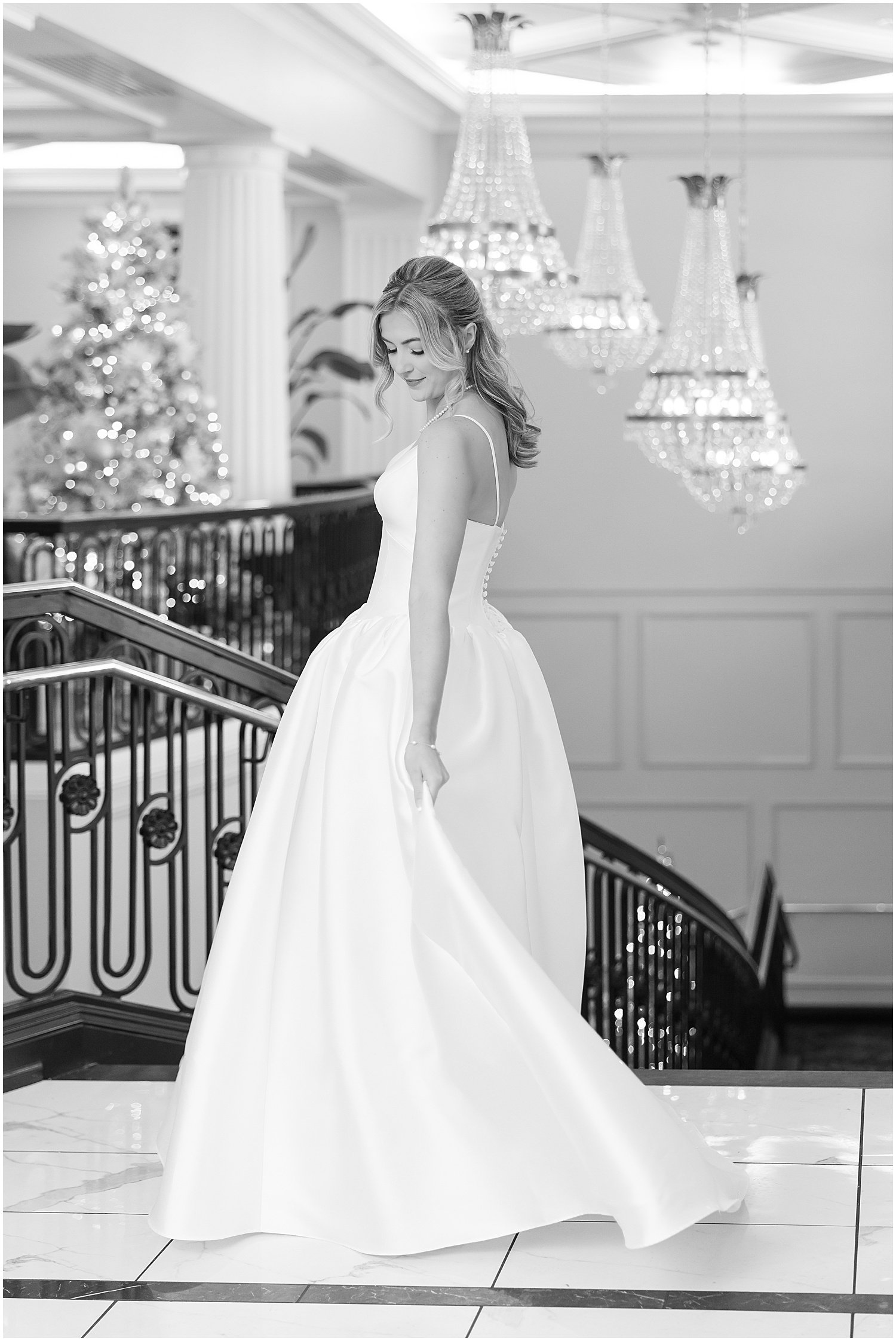 Rebecca Shehorn Photography Hotel Carmichael Winter Wedding27.jpg