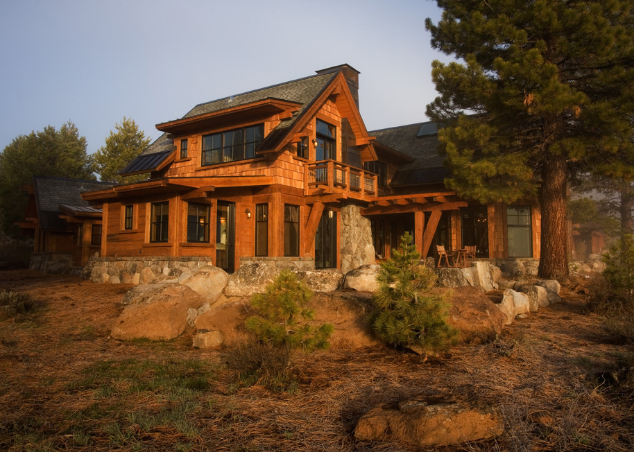 Lahontan264-Master Suite at Sunrise.jpg