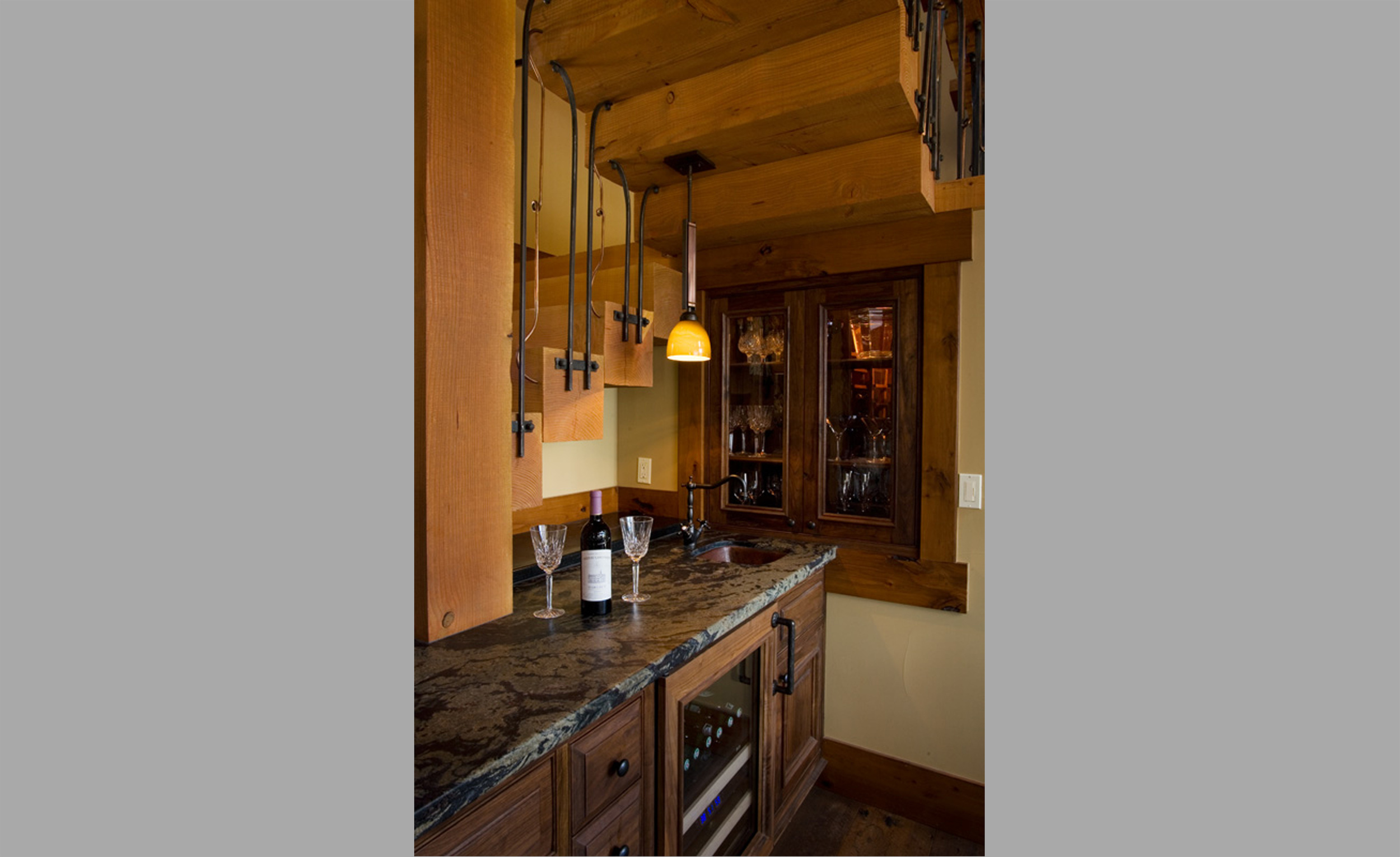 Homesite264-Wet Bar.jpg