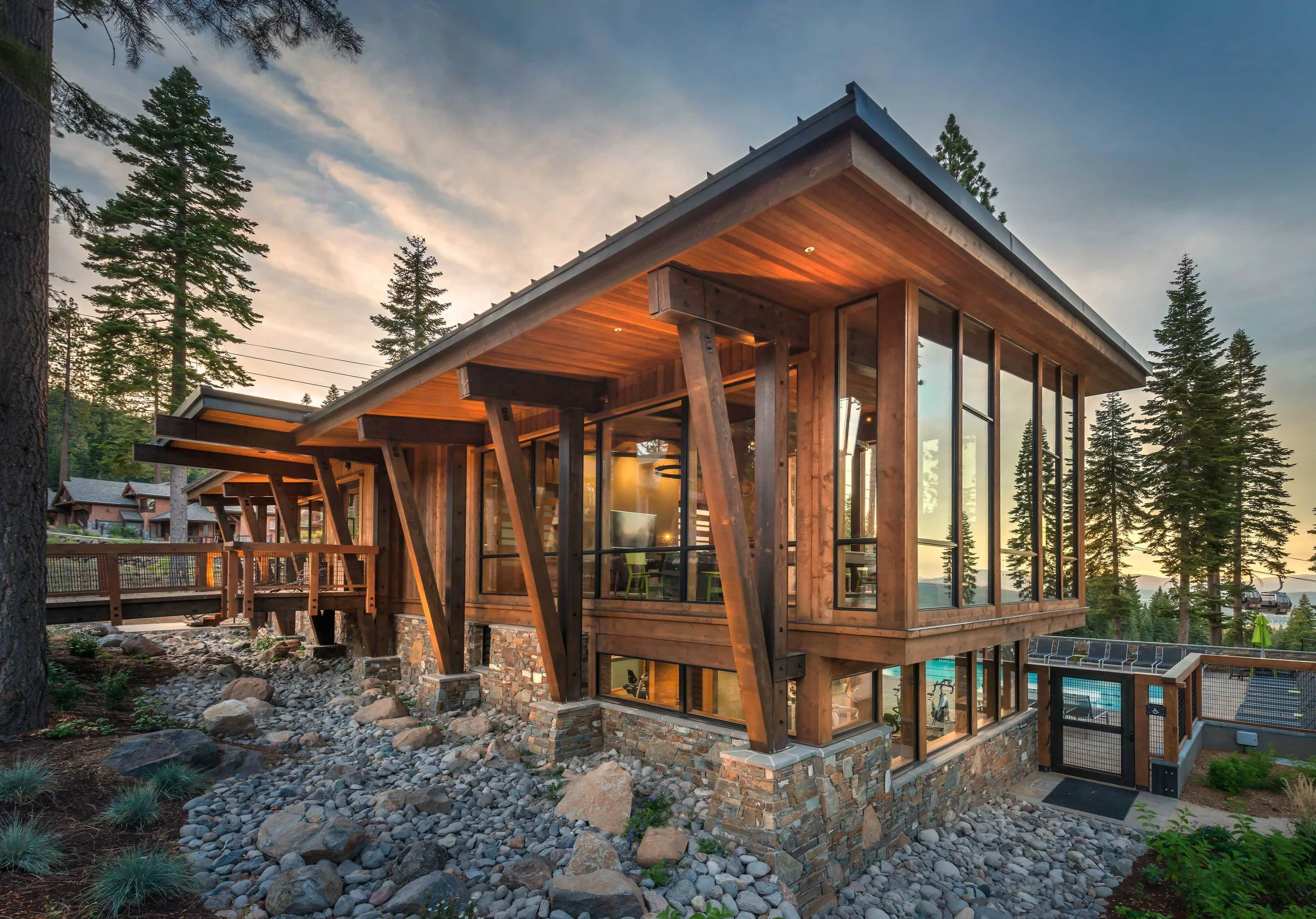 Contractor: SMC Construction Photography: Vance Fox square Footage: 3,874 sf